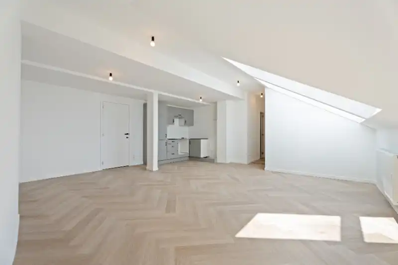Gerenoveerd 3 slaapkamer duplex appartement te Sint-Idesbald Diga Verde 3.08 foto {{pictureIndex}}
