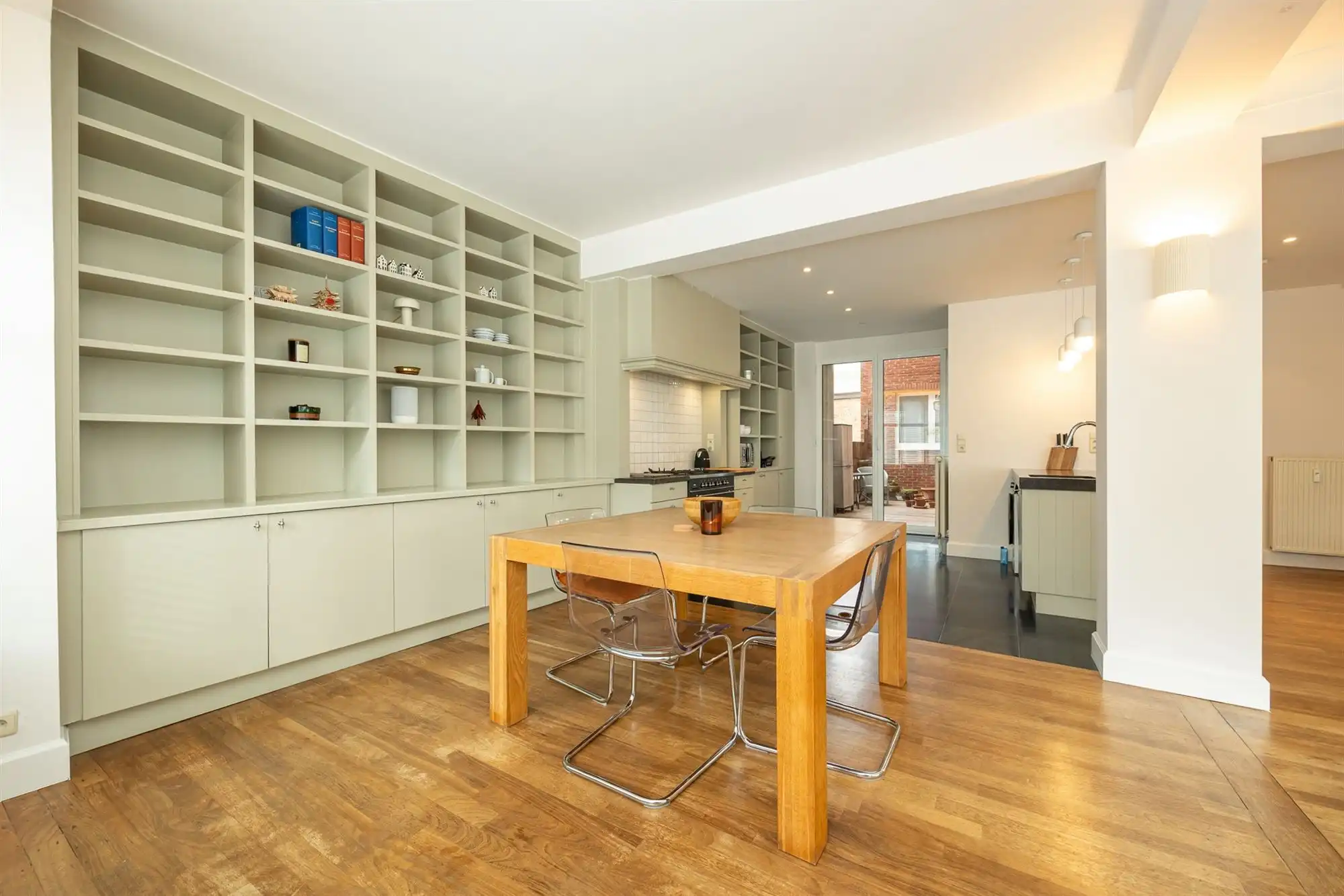 Instapklaar hoekappartement met terras foto 19