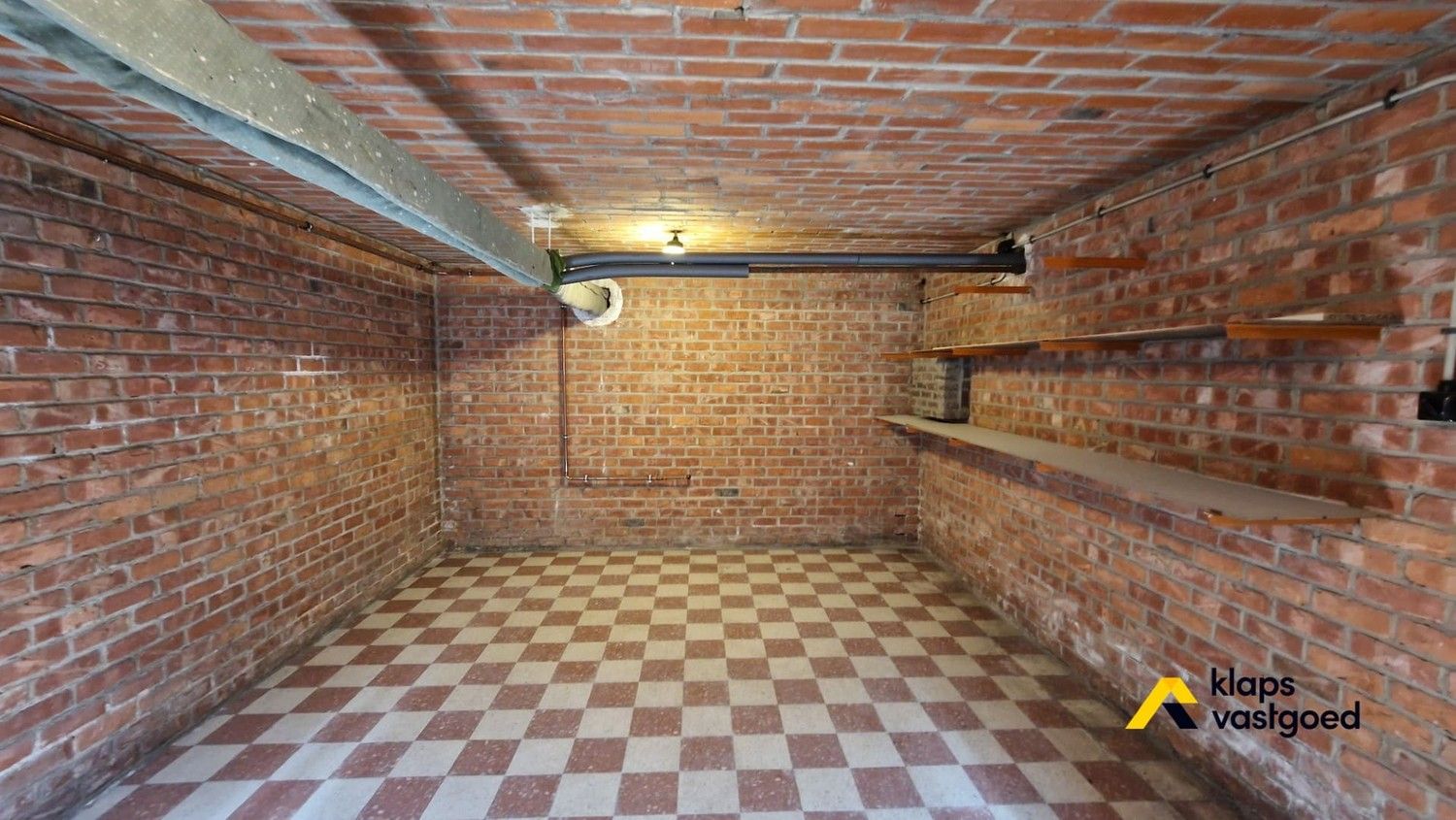 Ruime eengezinswoning met 4 slaapkamers in het centrum van Bree. foto 25