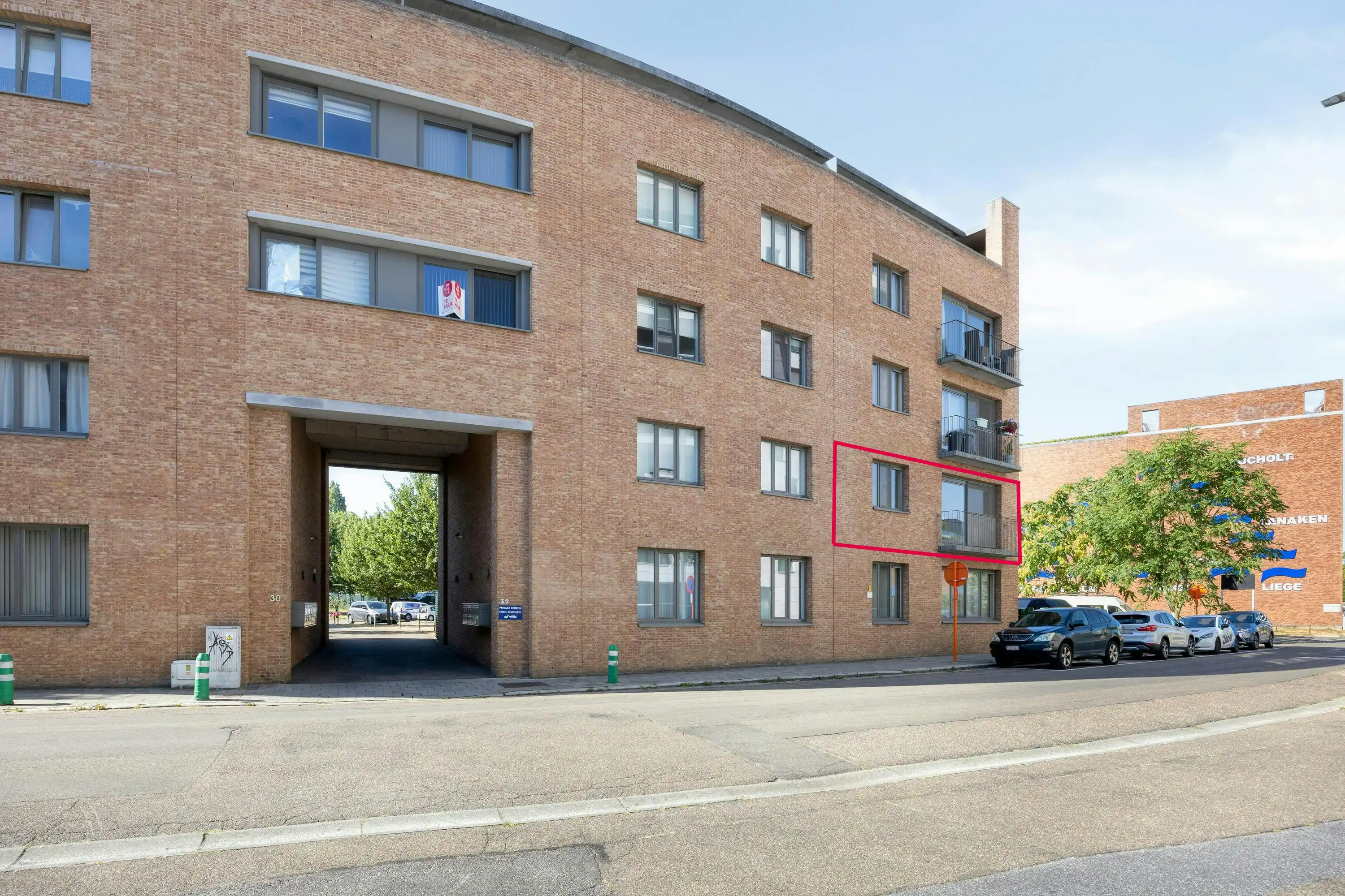 Instapklaar appartement met 1 slaapkamer te koop in Hasselt foto 2