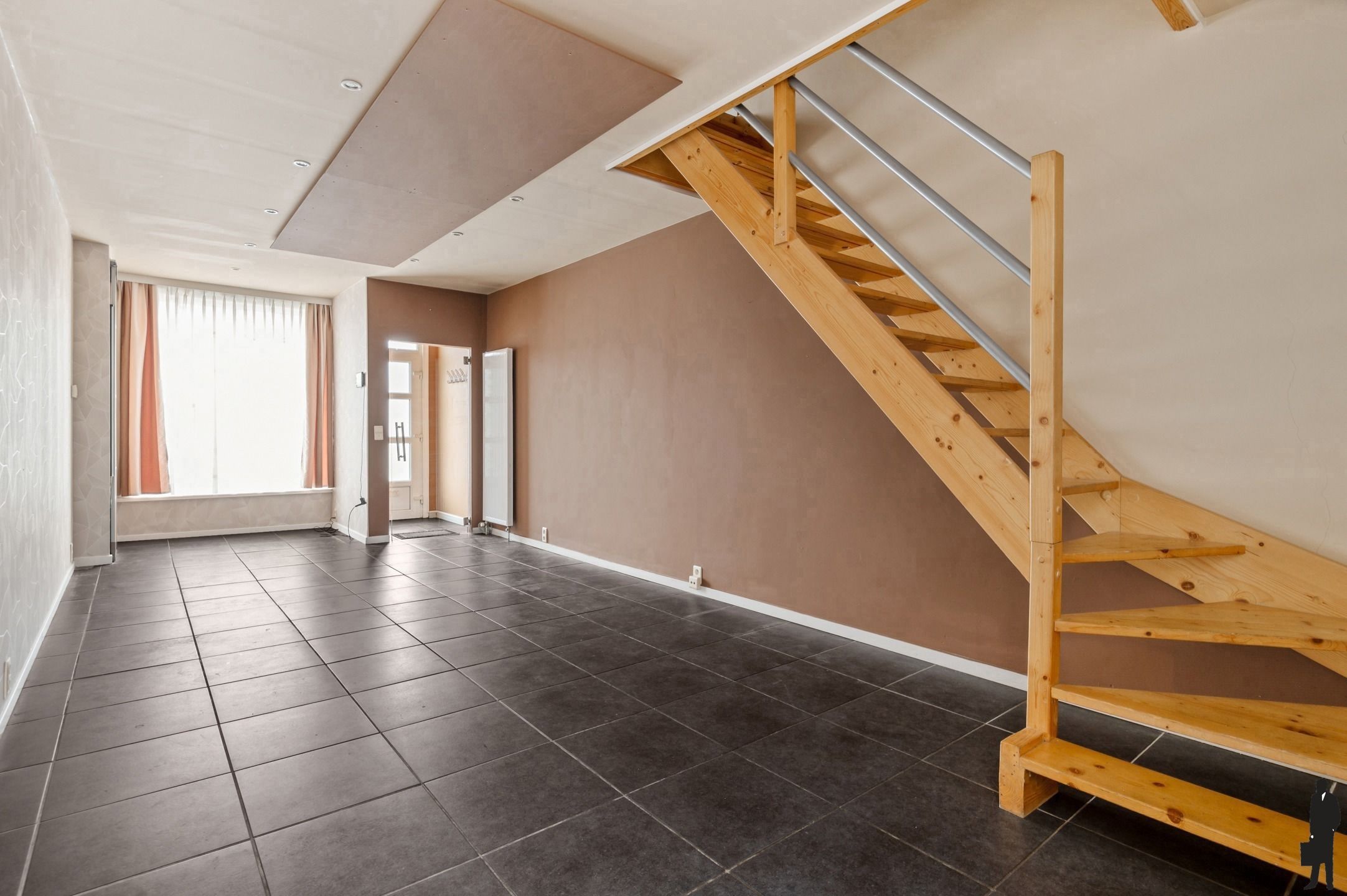 Instapklaar huis met 2 Slaapkamers op centrale locatie. foto 2