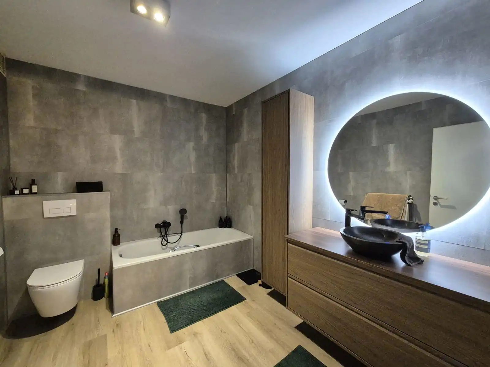Gerenoveerd eenslaapkamerappartement met staanplaats - EPC B foto 9