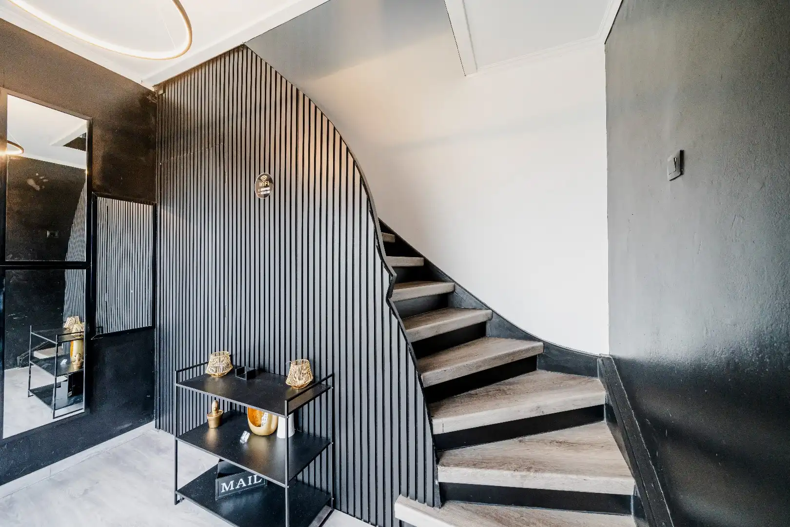  Ruime gezinswoning met polyvalente zij-aanbouw foto 7