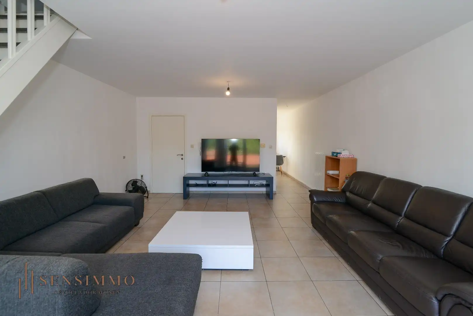 Ruim duplex met 2 slaapkamers, ruim terras en autostaanplaats  foto 3