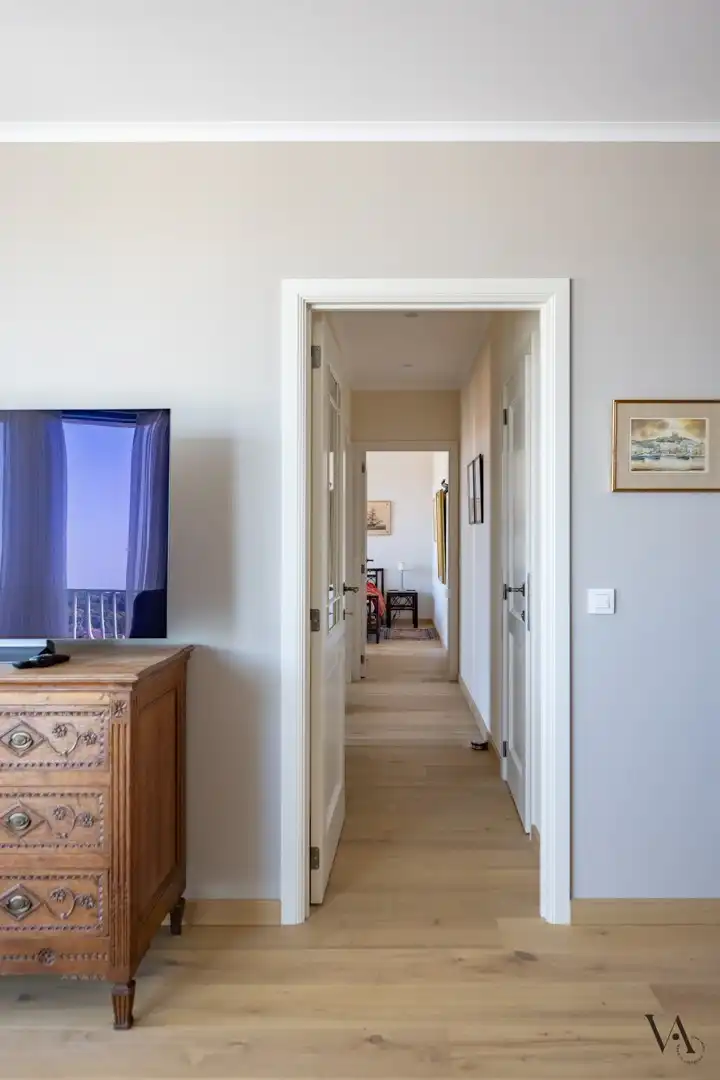 Bemeubeld nieuwbouwappartement op de negende verdieping met ruim terras en prachtig uitzicht – korte termijn verhuur foto 10