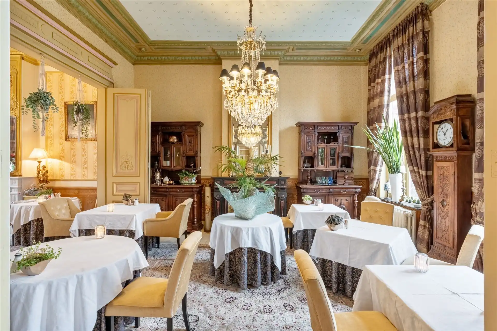 Herenhuis met B&B en wellness. foto 11