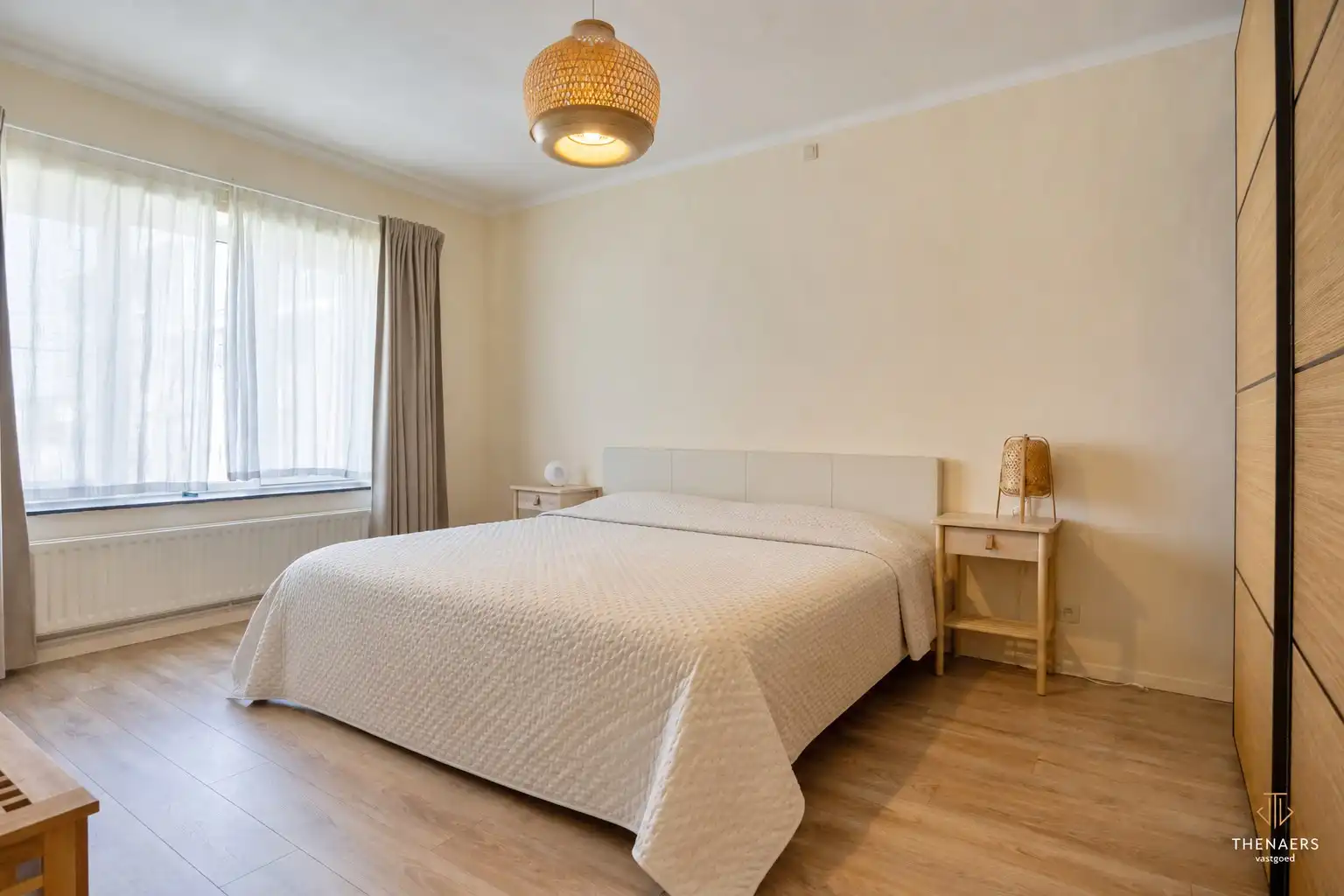 Gerenoveerde bel-etagewoning met garage, stadstuin en 235 m² woonruimte. foto 17