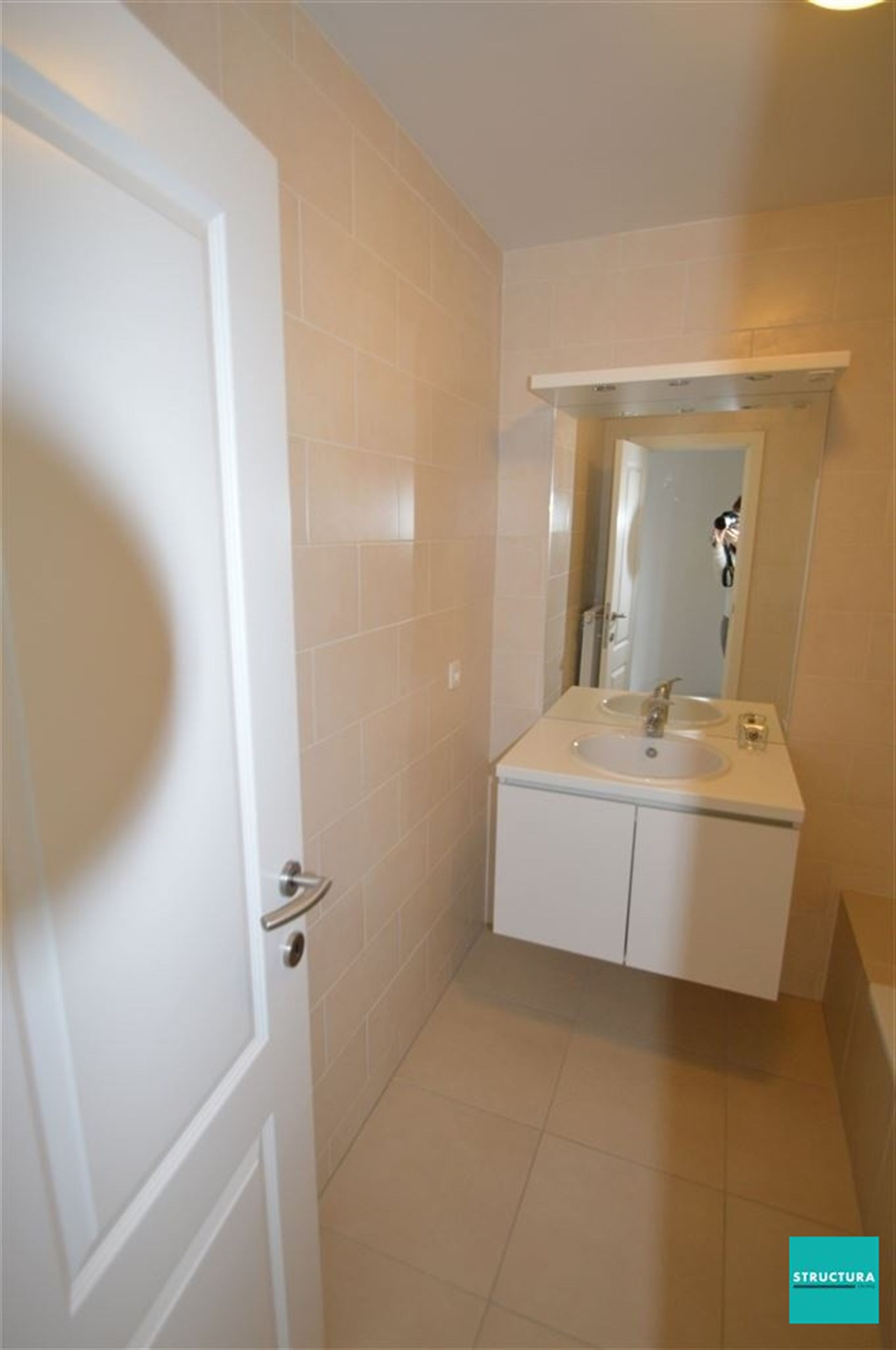 BEZOEKEN VOLZET - Appartement met twee slaapkamers in een recent gebouw foto 6