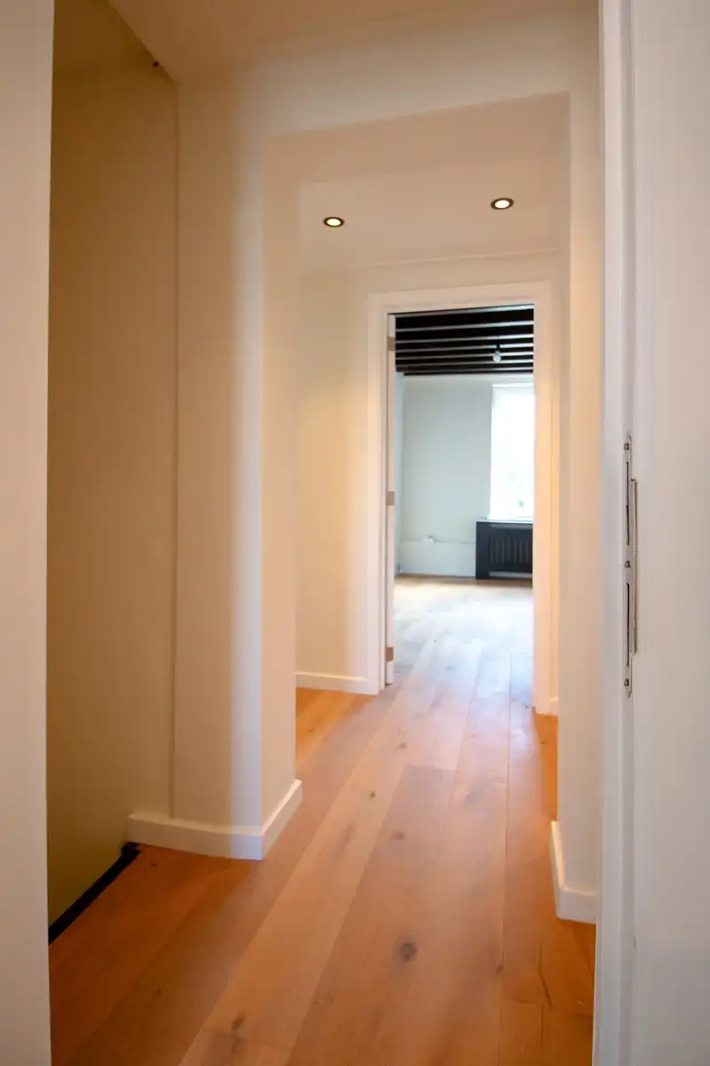 Prachtig gerenoveerde woning voor gemengd gebruik. foto 18