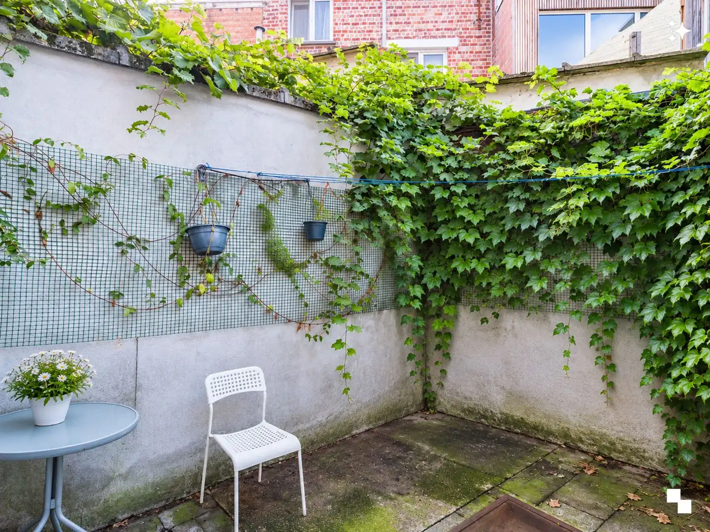 Te renoveren woning in een van de meest begeerde straten van Gentbrugge foto 12