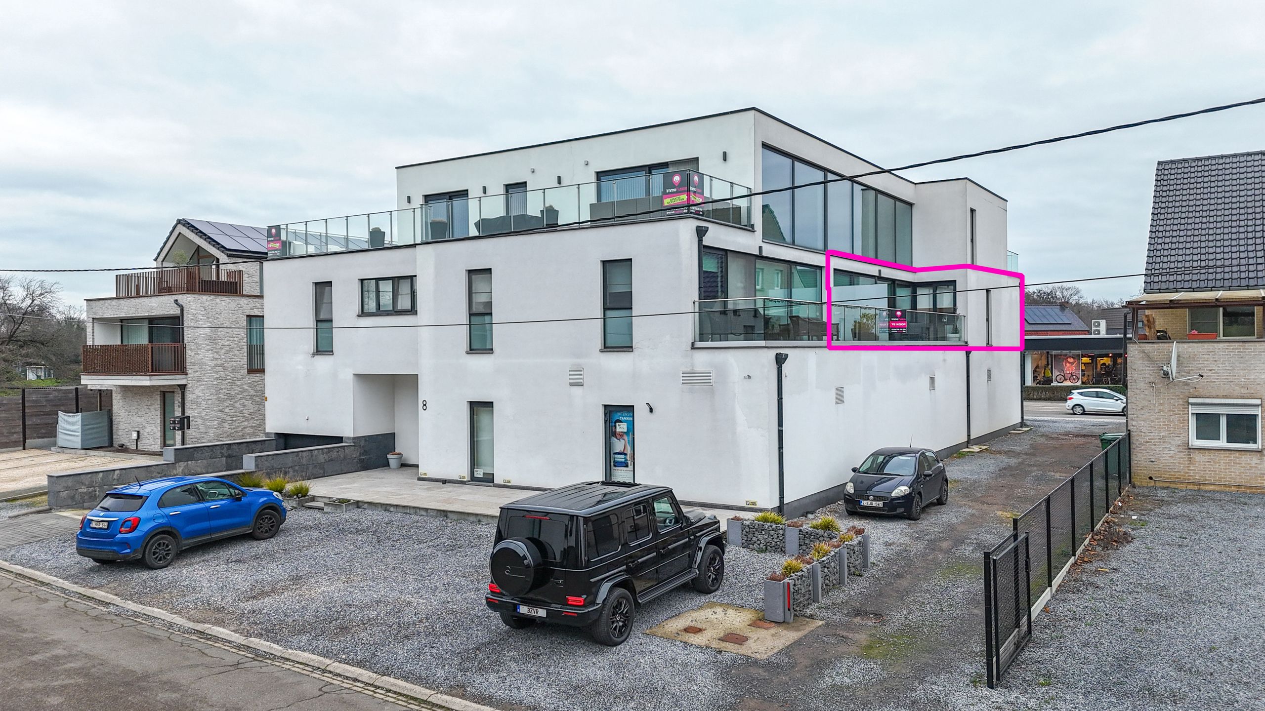 Ruim appartement met 3 slaapkamers en groot terras in Boekt! foto 46