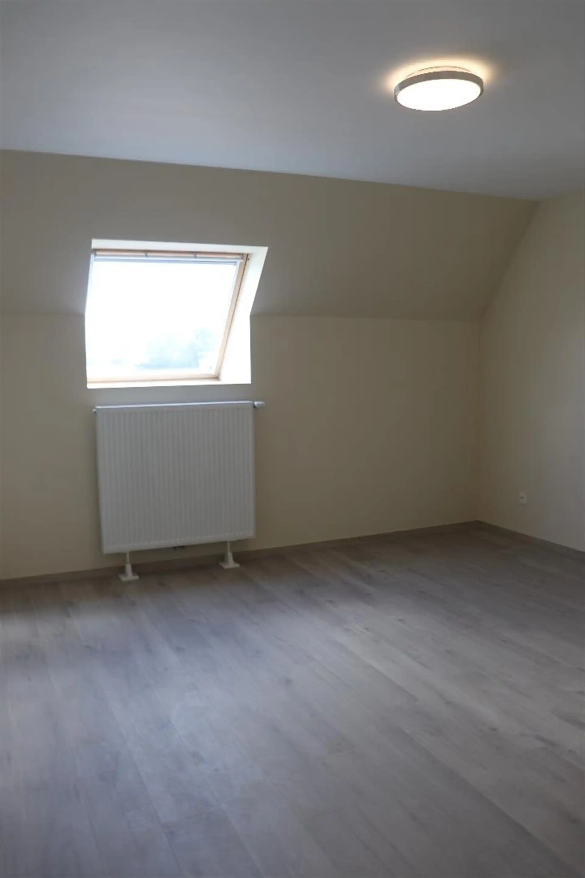 Gunstig gelegen modern dakappartement. foto 7