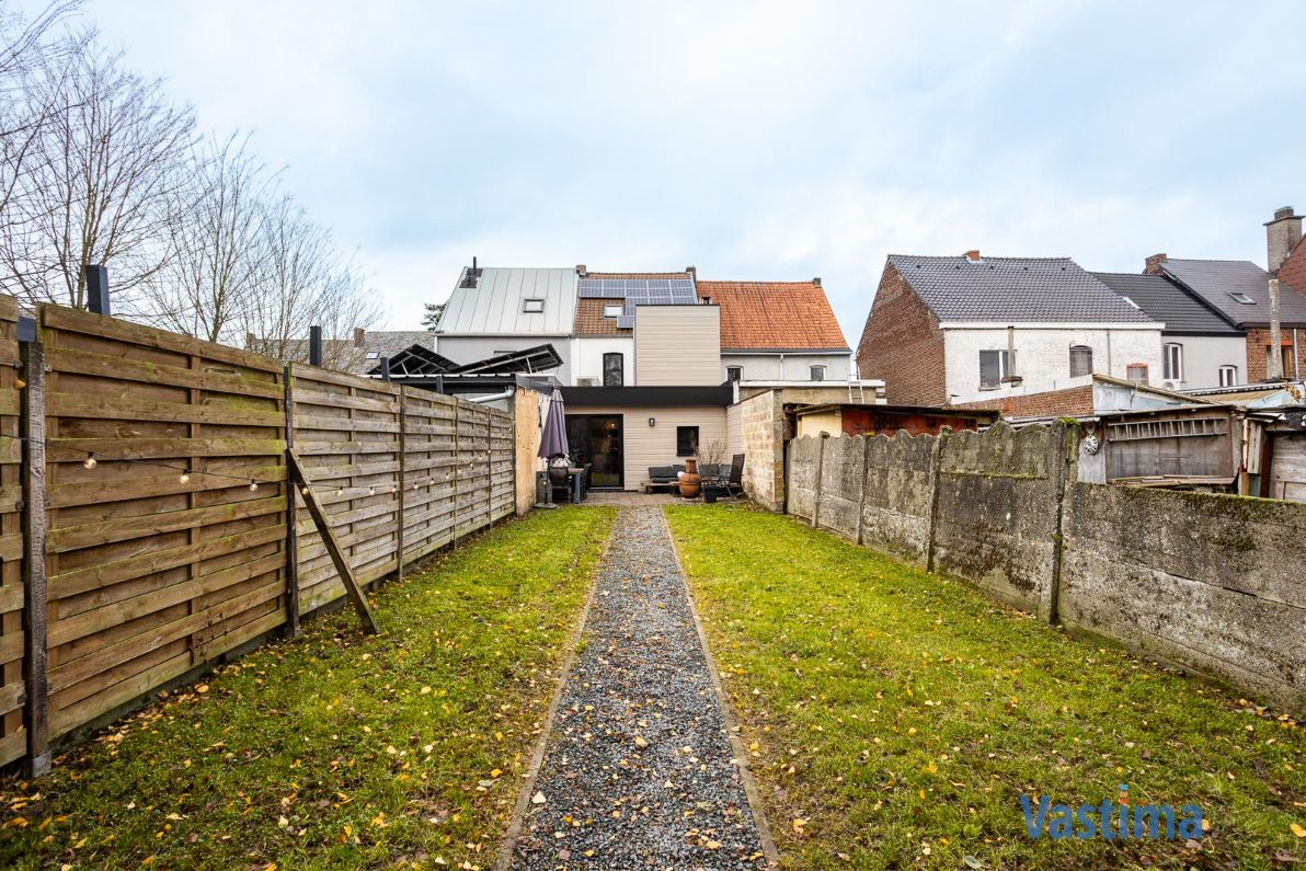 Super energiezuinige gezinswoning met tuin in hartje Nieuwerkerken foto 20