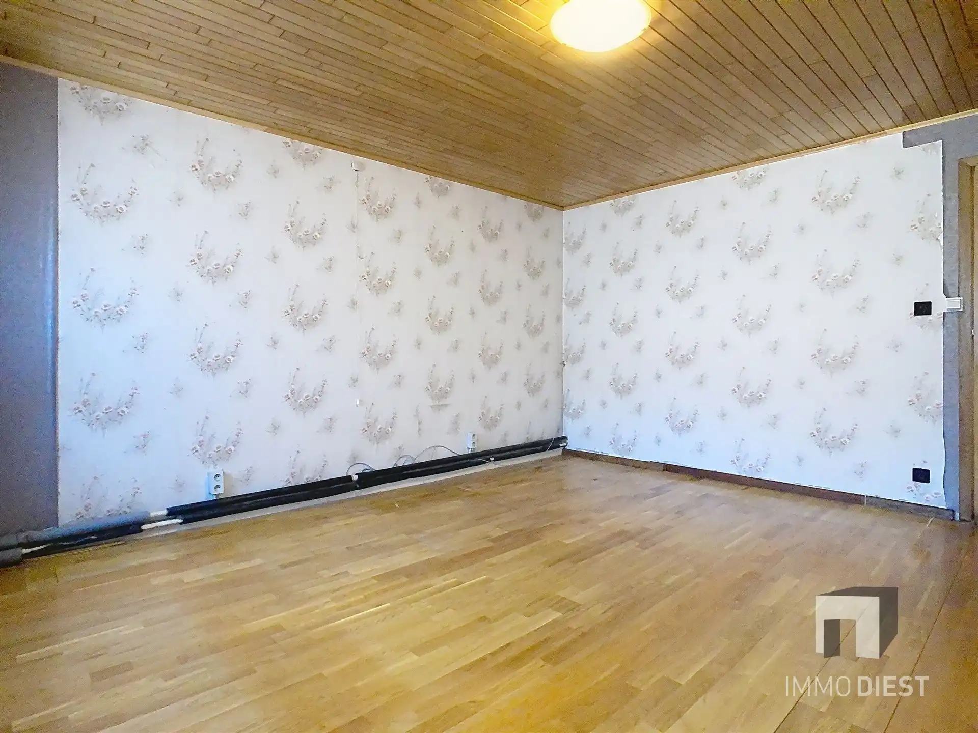 Woning met dubbele garage foto 24