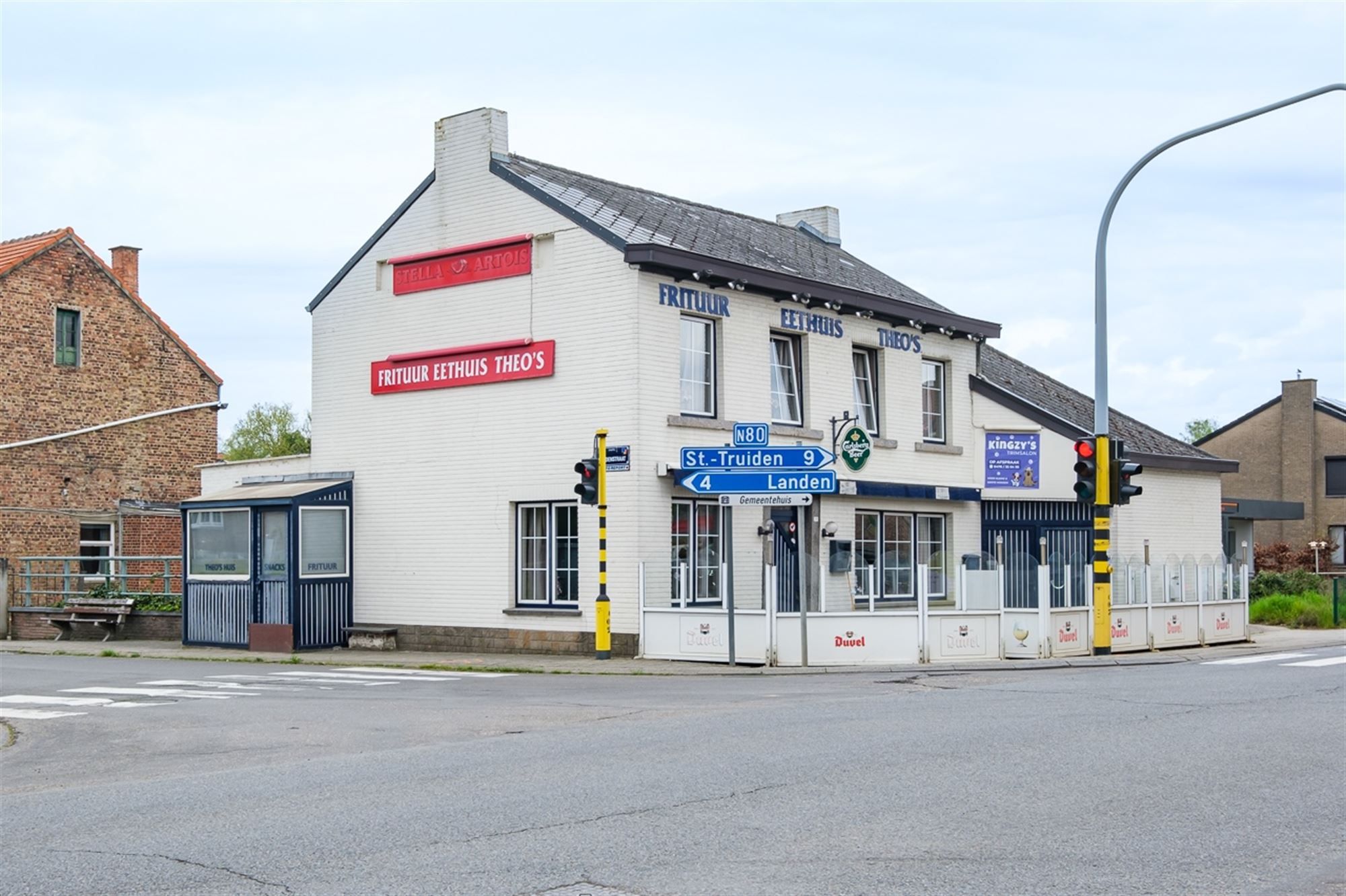 HANDELSHUIS MET VEEL POTENTIEEL IN HET CENTRUM VAN GINGELOM  foto 1