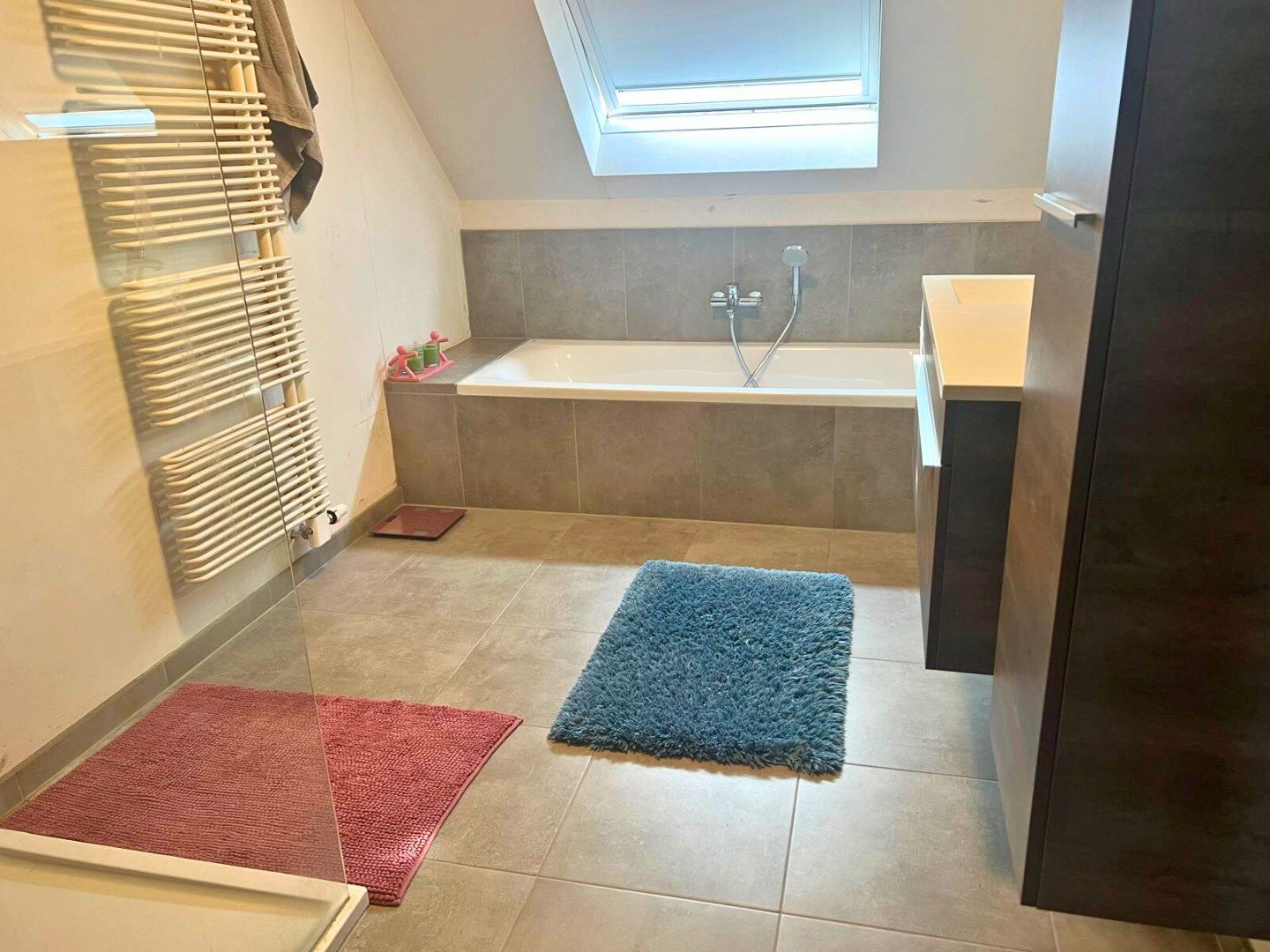 Halfopen nieuwbouwwoning gelegen nabij de Spuikom te Bredene! foto 4