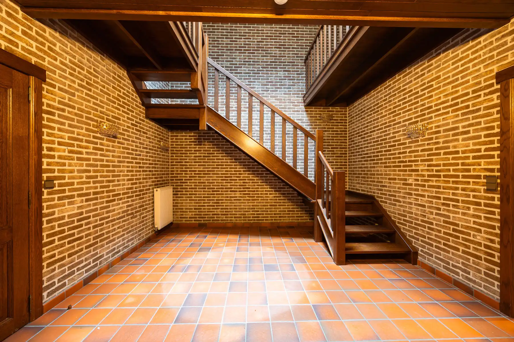 Zéér ruime villa op 3.014m² omgeven door groen foto 21