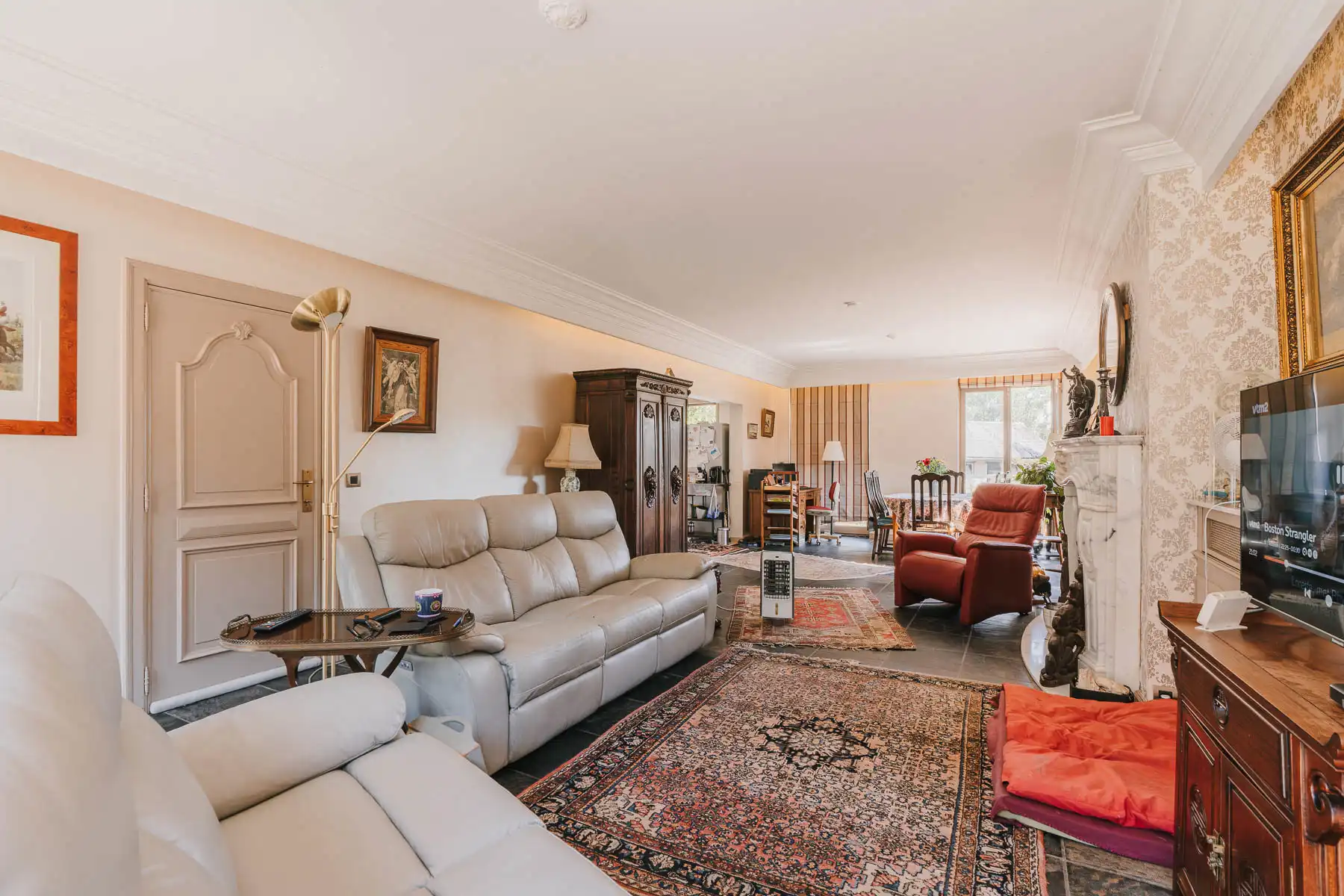 Royale villa op groot perceel met vergunde schuur foto 4