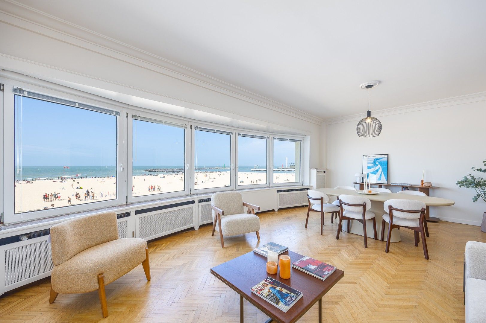 Appartement te koop foto {{pictureIndex}}