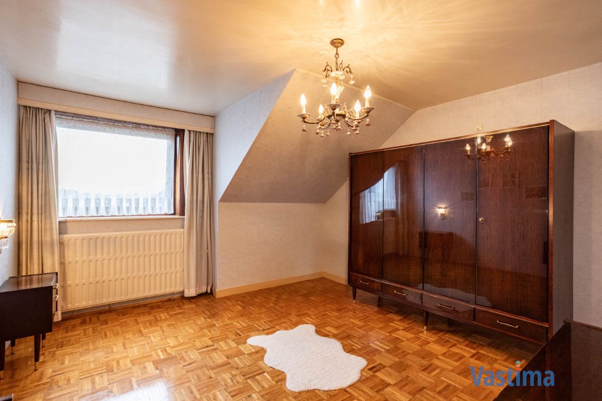 Ruime gezinswoning met potentieel nabij centrum Denderleeuw foto 24