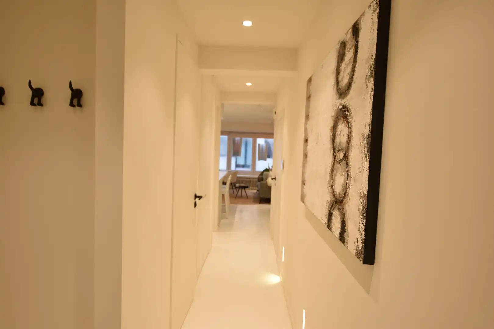 Gerenoveerd appartement met zijdelings zeezicht op een topligging in het Zoute foto 12