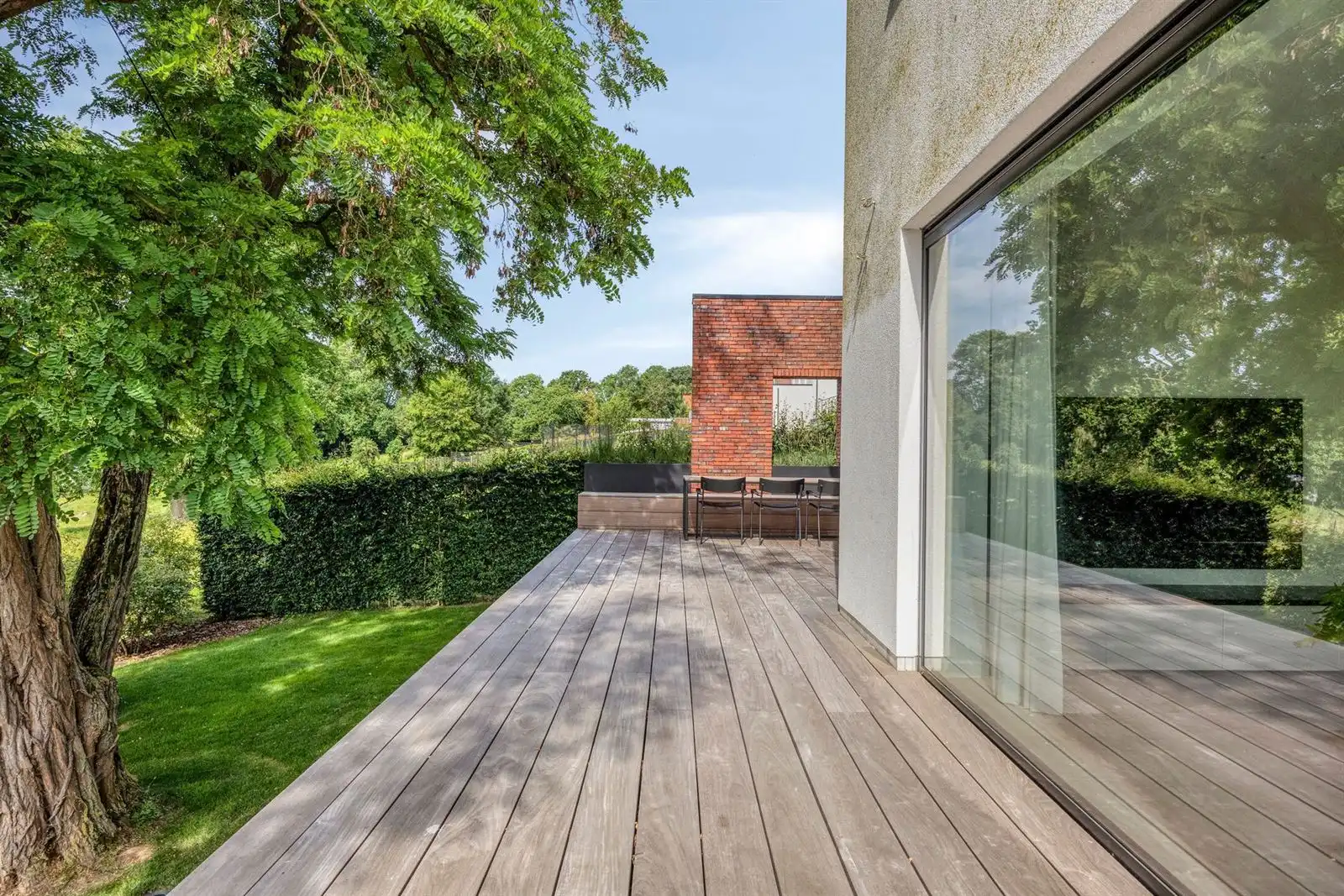 Villa met 4 slaapkamers, tuin met zwemvijver  foto 9