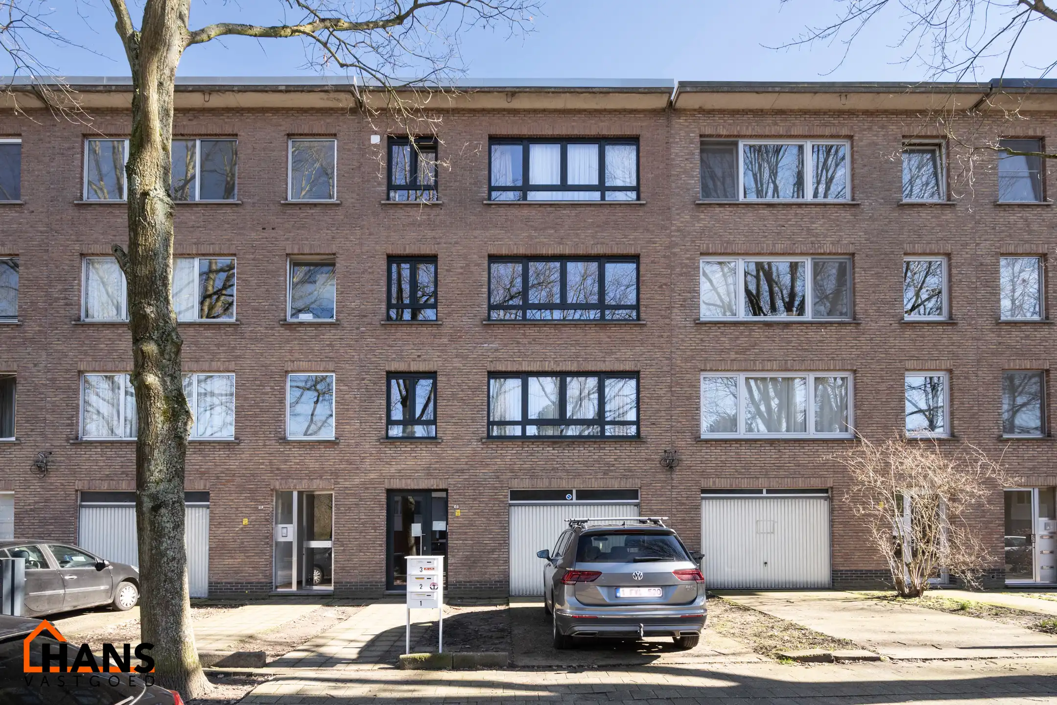 Ruim 2-slaapkamerappartement foto {{pictureIndex}}