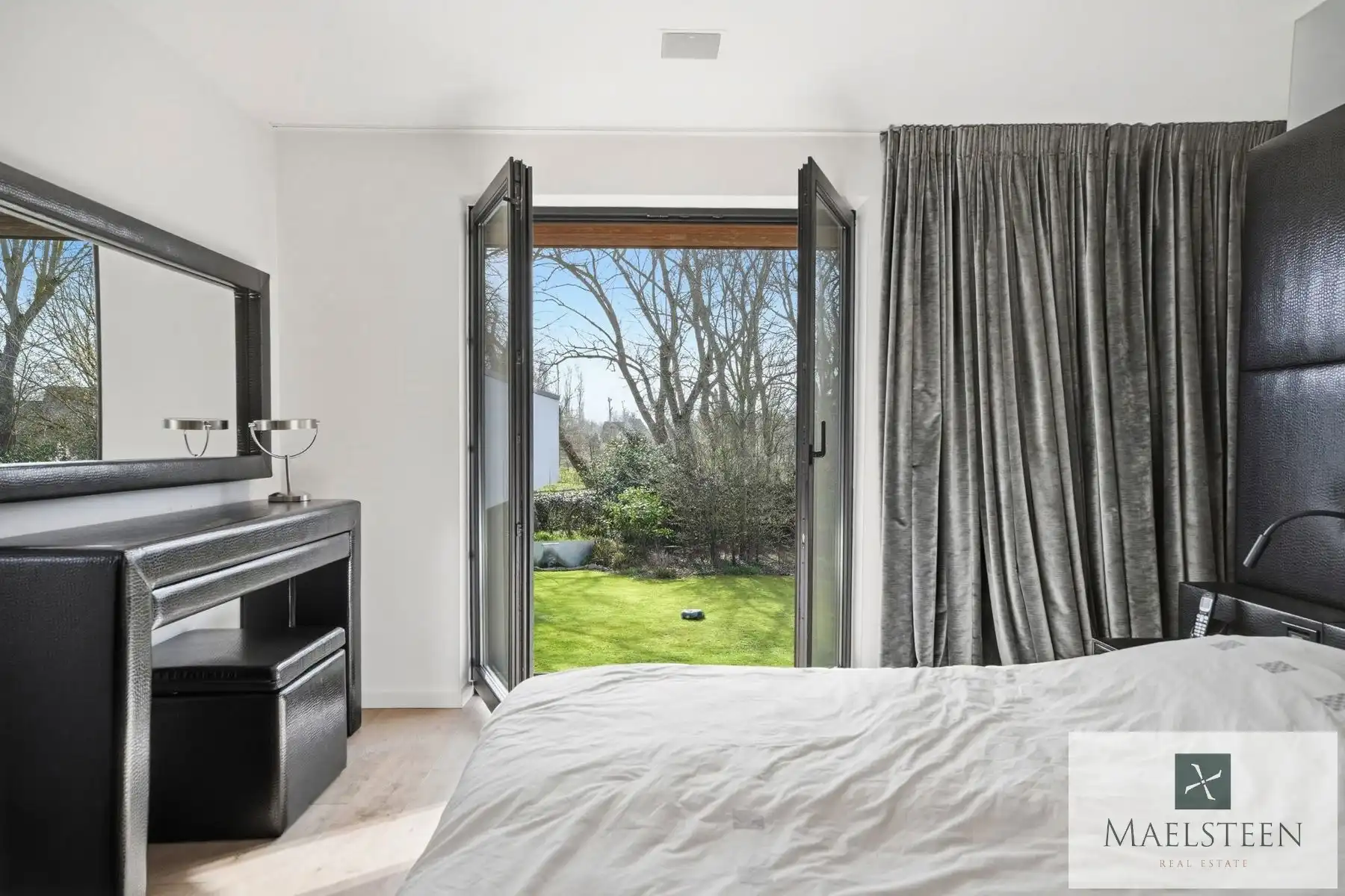 Villa met binnenzwembad op 2.045 m² Sint-Idesbald (Koksijde) foto 40