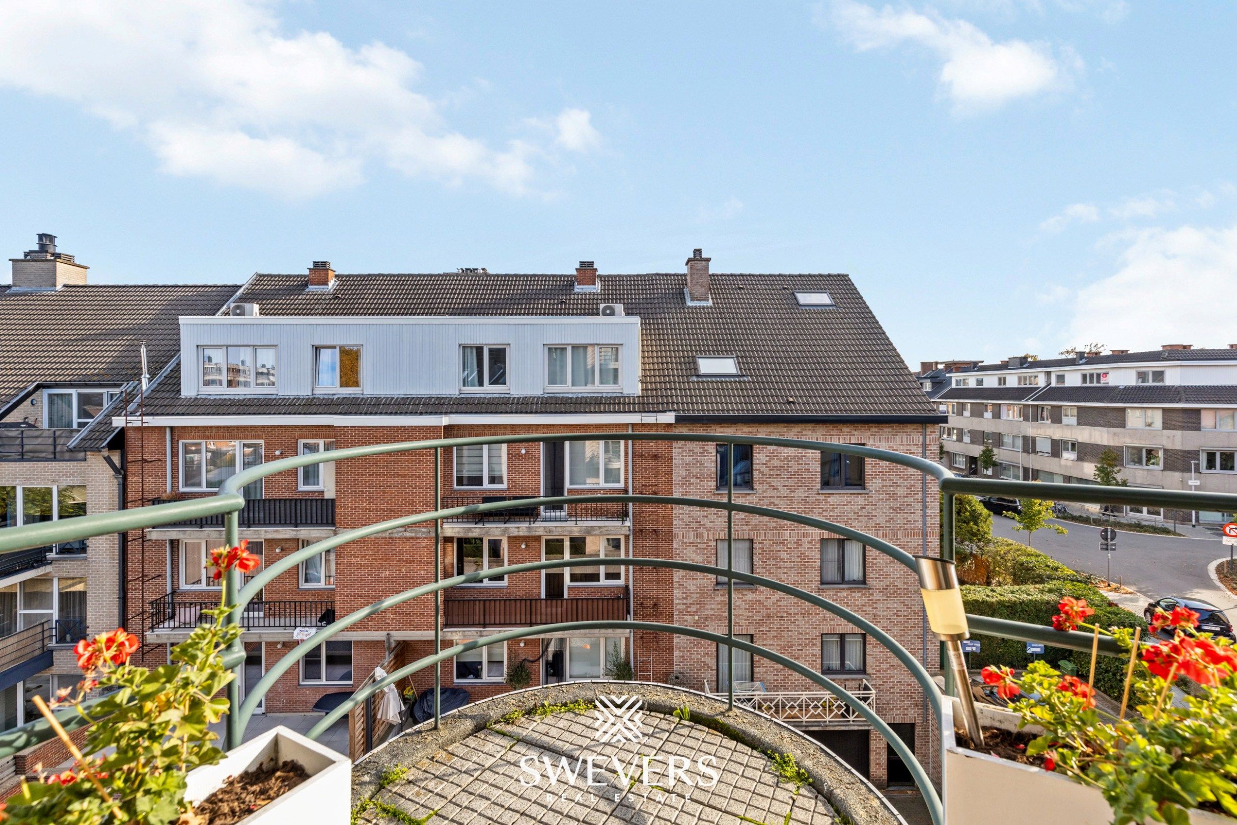 Knap gerenoveerd appartement met zonnig terras in hartje Hasselt foto 21