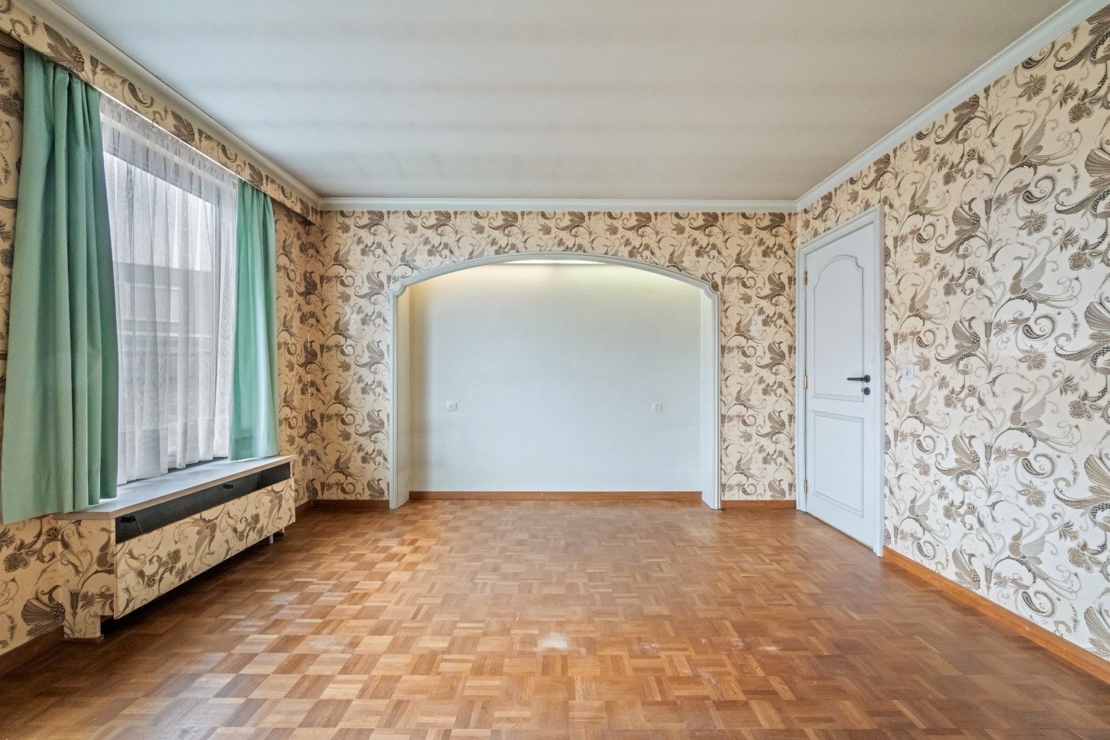 Ruime stadswoning met 6 slaapkamers in centrum Torhout foto 10