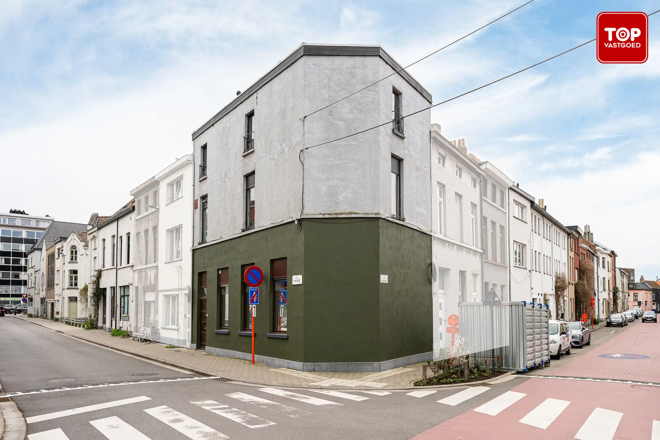 Prachtige woning met 5 slaapkamers op een TOP locatie foto 2