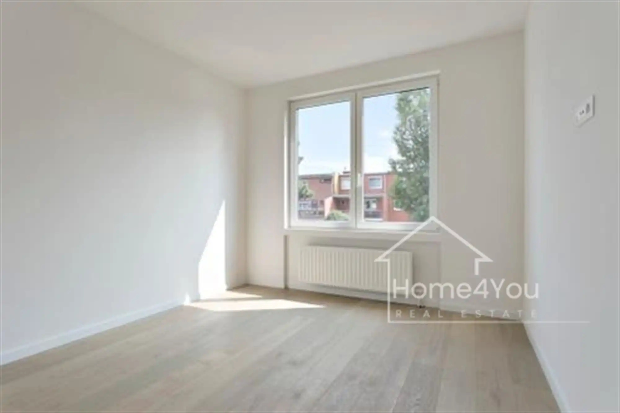 Gerenoveerd 2-slaapkamer appartement in Edegem te koop! foto 7