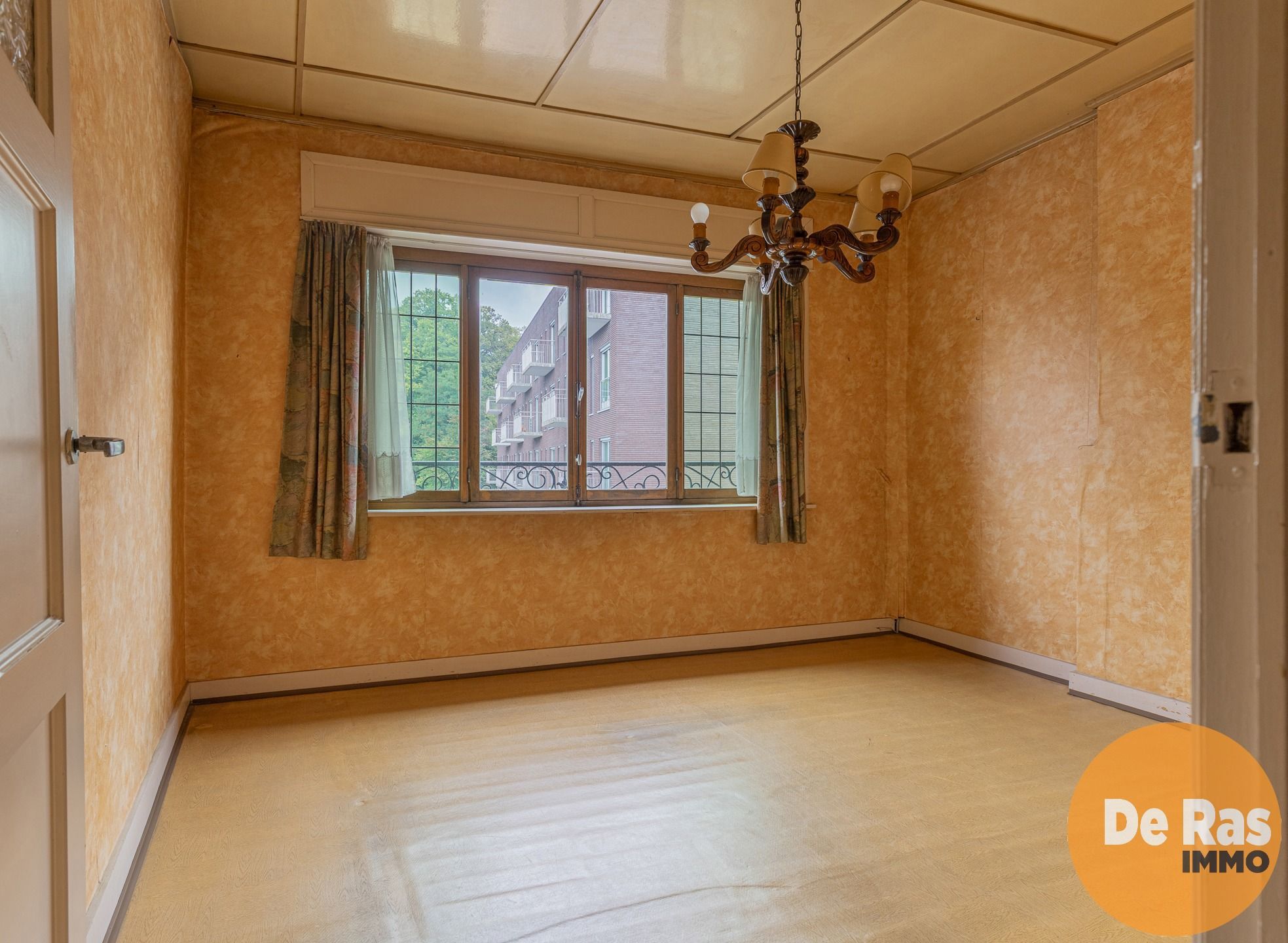 WETTEREN – Renovatieproject op een centrale ligging foto 8