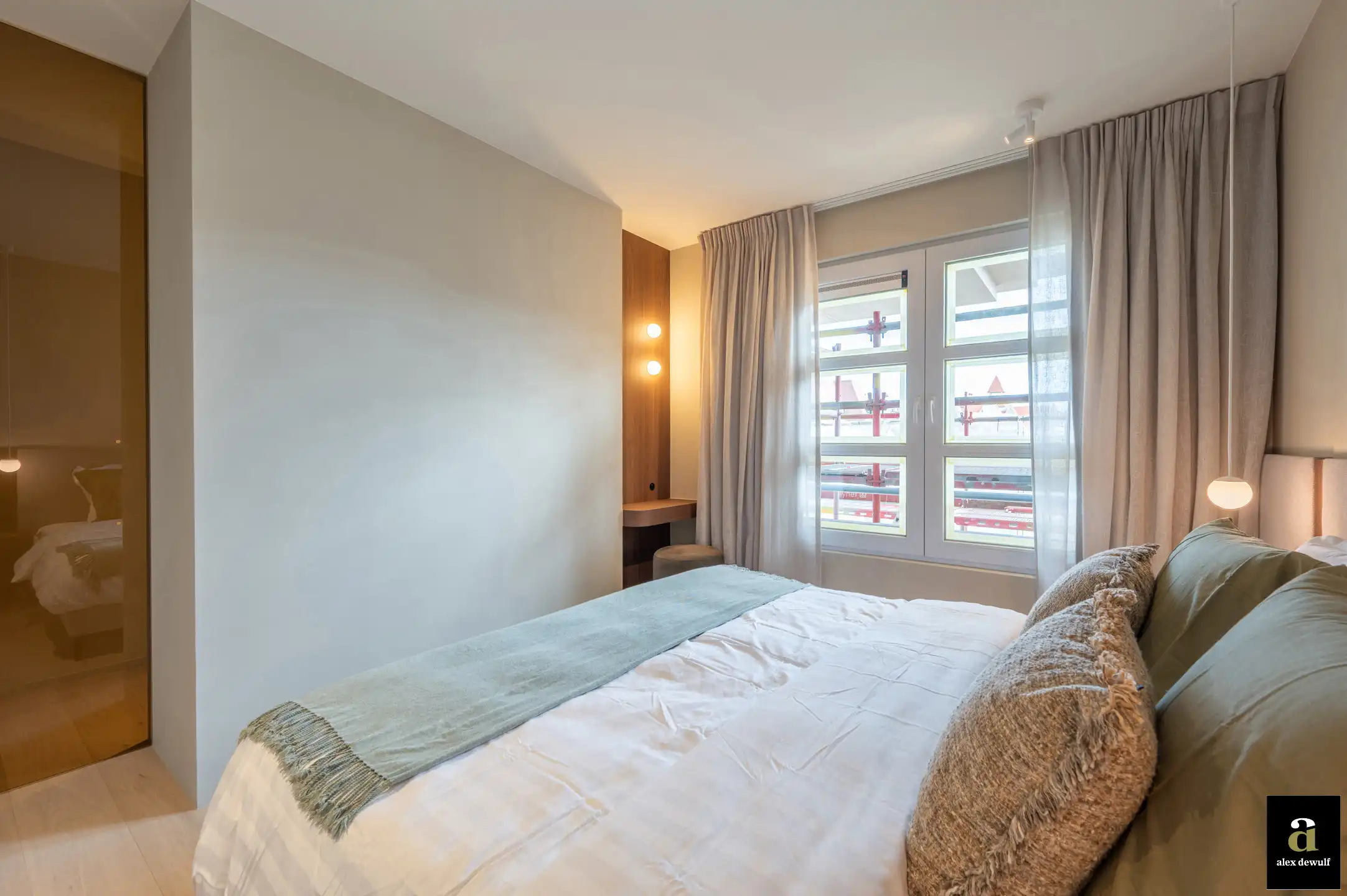 Ruim appartement met zeezicht en zonnig terras op de Kustlaan. foto 18