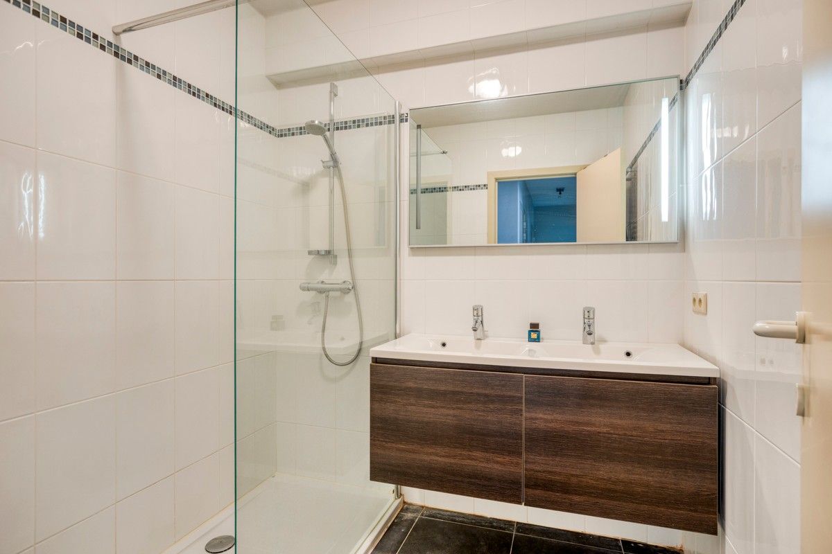 Ruim en modern appartement in het centrum van Koksijde-Bad foto 15