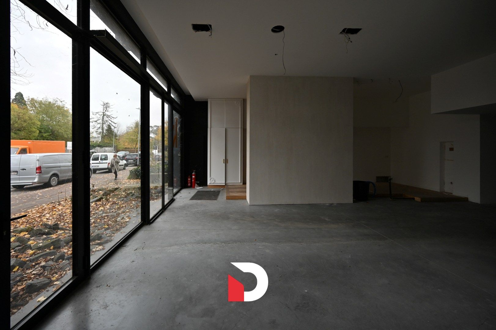 Gerenoveerd handelspand / winkelruimte op een strategische locatie te Assebroek. foto 24