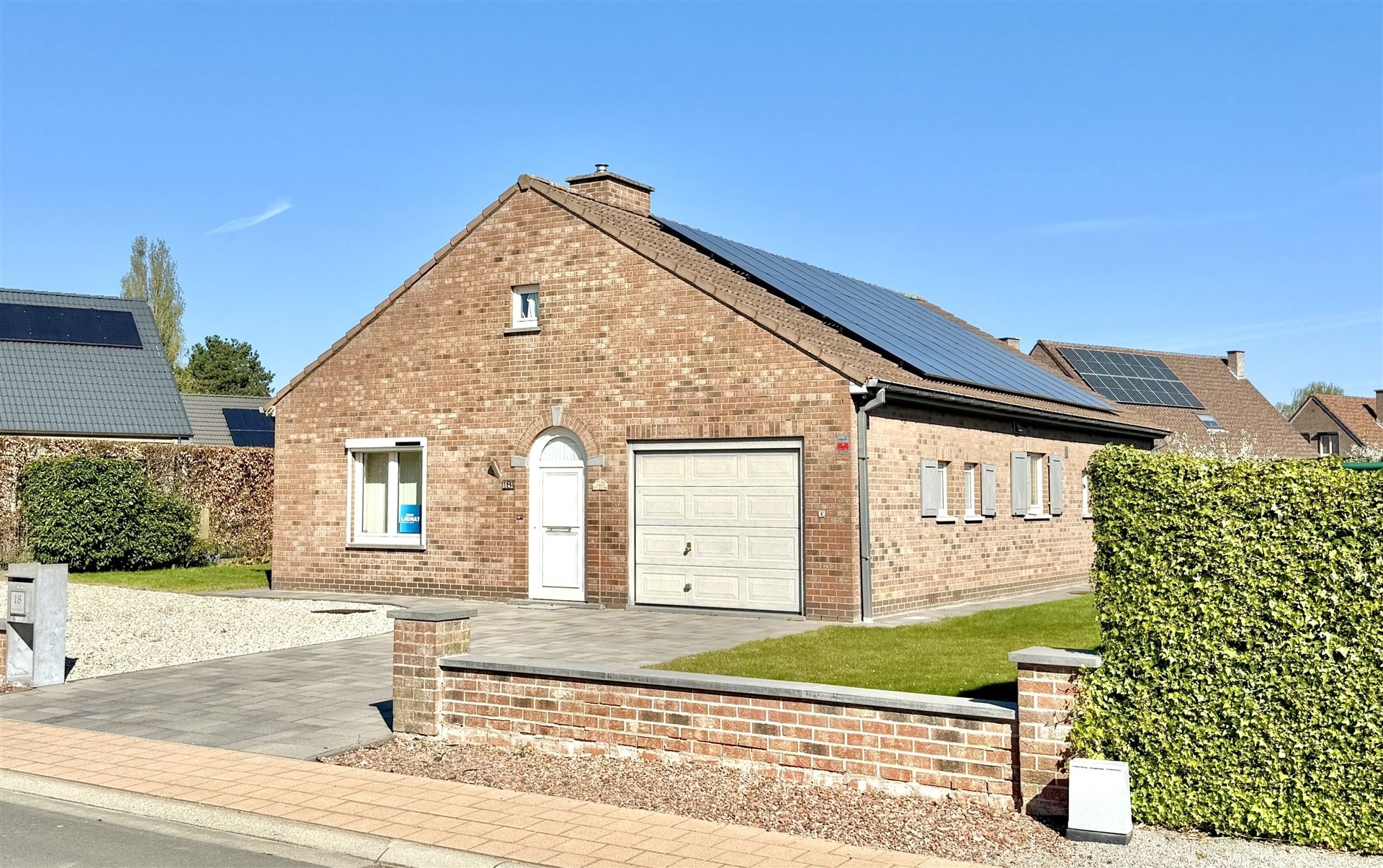 Energiezuinige bungalow op toplocatie foto {{pictureIndex}}