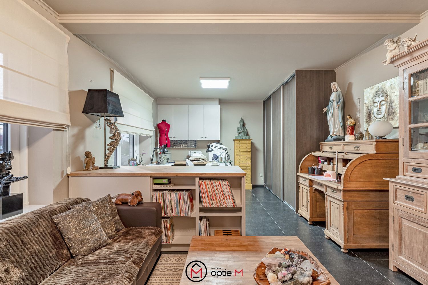Gebouw met 3 appartementen, 2 kantoren & werkplaats in Bilzen foto 42