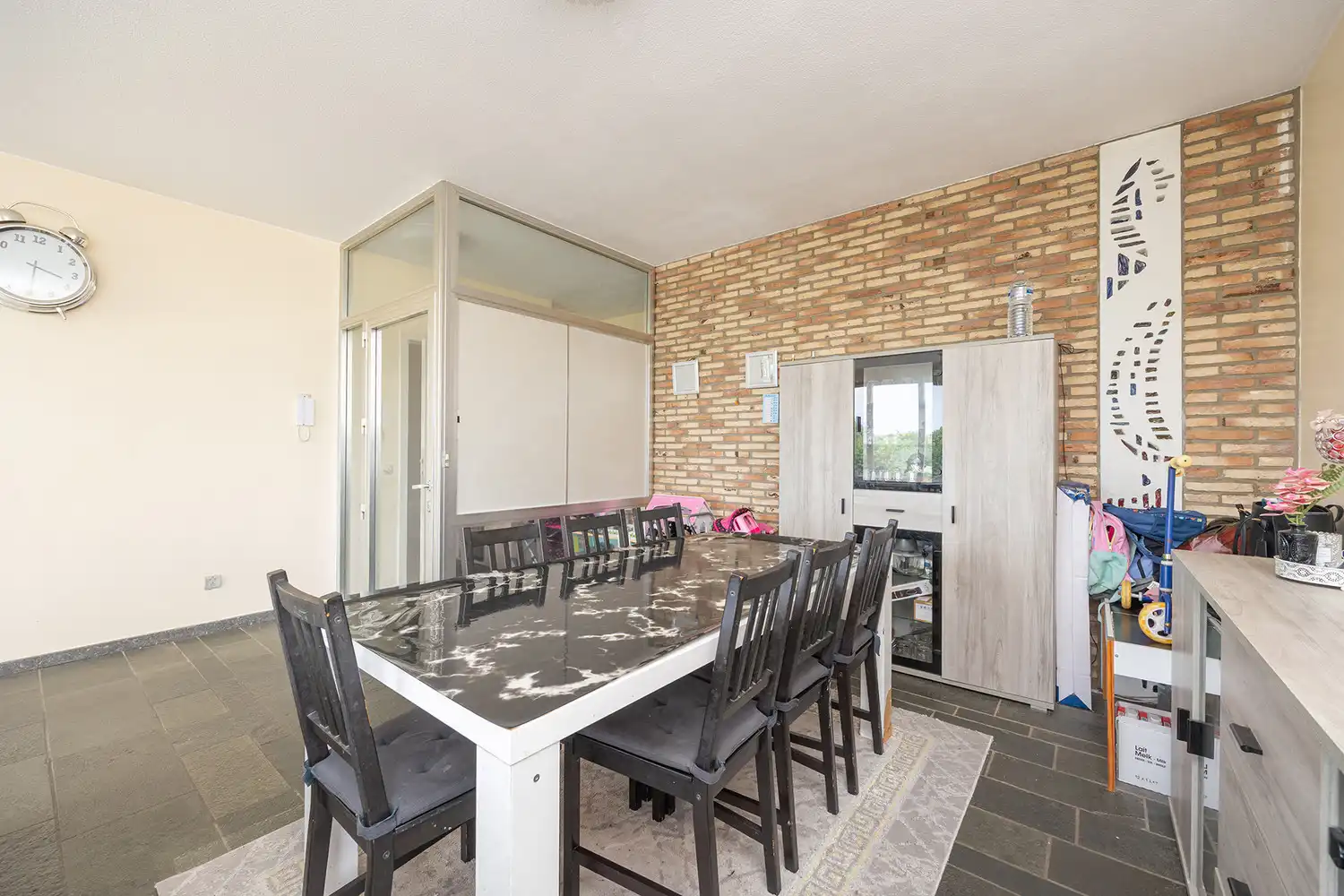Ruim hoekappartement (3 SLK + terras) met enorm potentieel en groen zicht aan het Rivierenhof te Deurne-Zuid foto 6