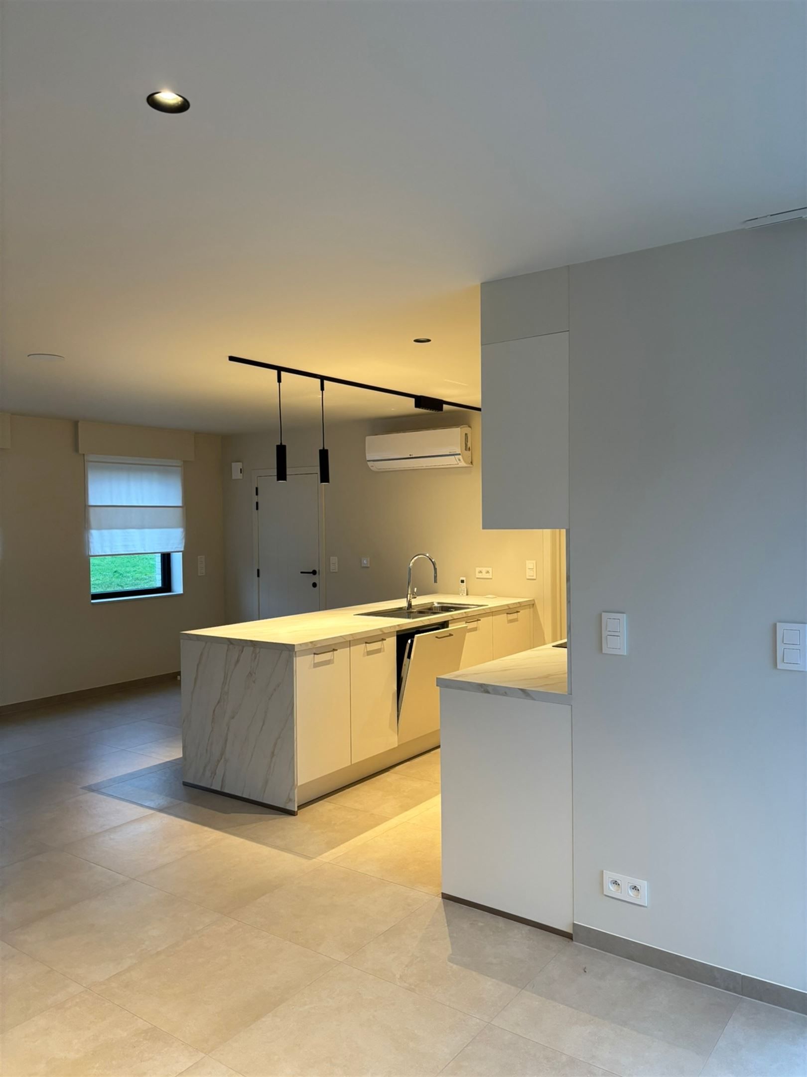 Nieuwbouw met 3 slpk's foto 5