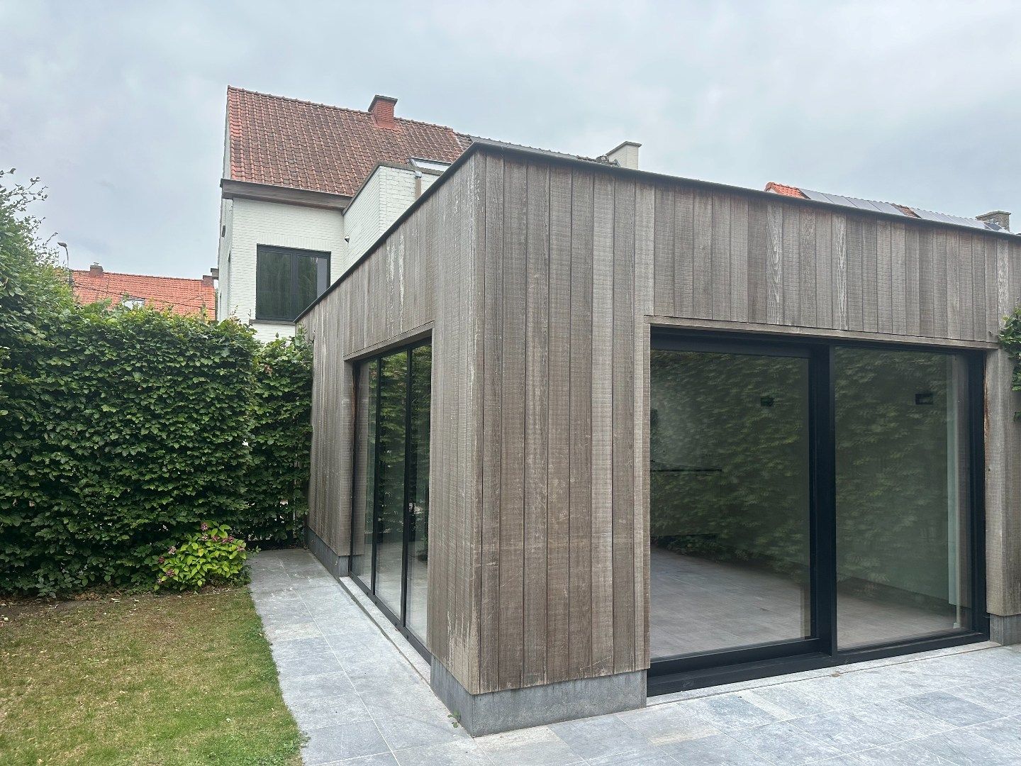 Ruime, gezellige woning met groene tuin op wandelafstand van het station van De Pinte foto 8