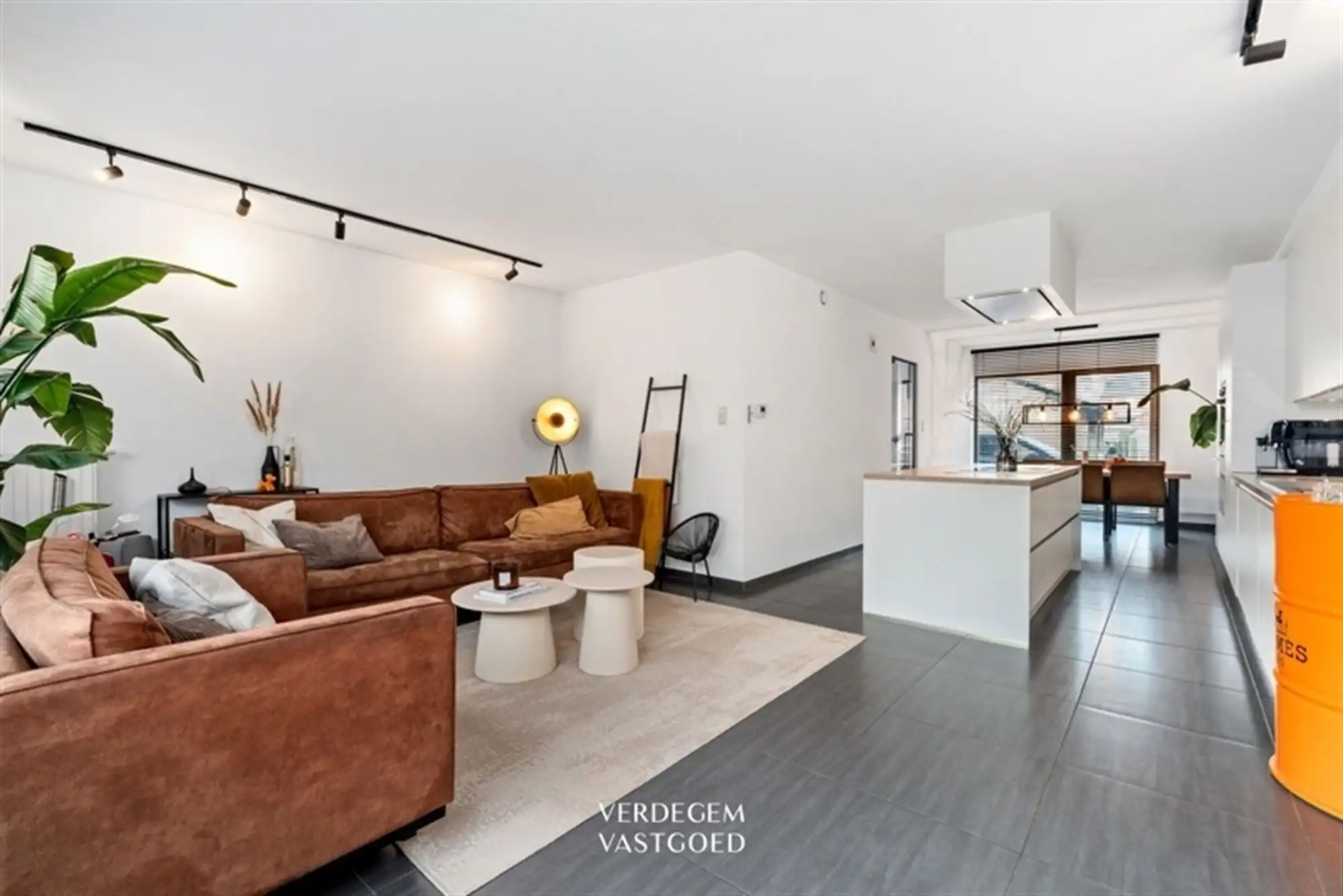 Heerlijk wonen met 3 slaapkamers en cosy tuin foto 6