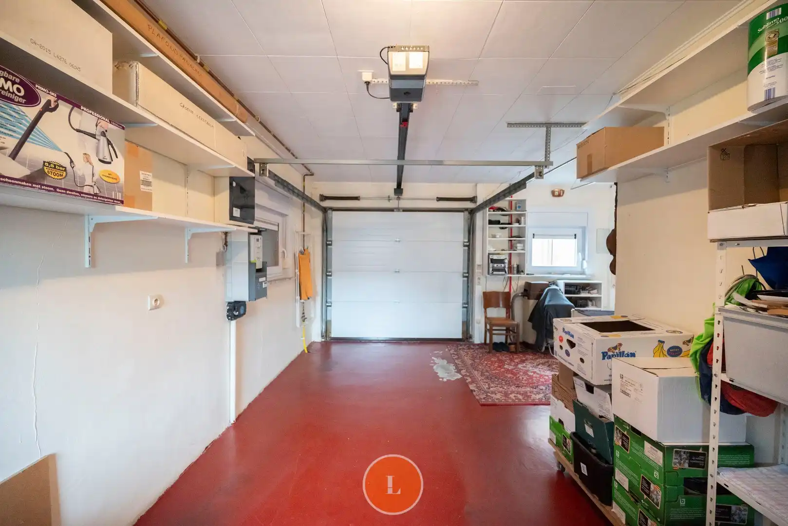 Te koop bungalow met 4 slaapkamers en ruime garage in rustige buurt foto 20