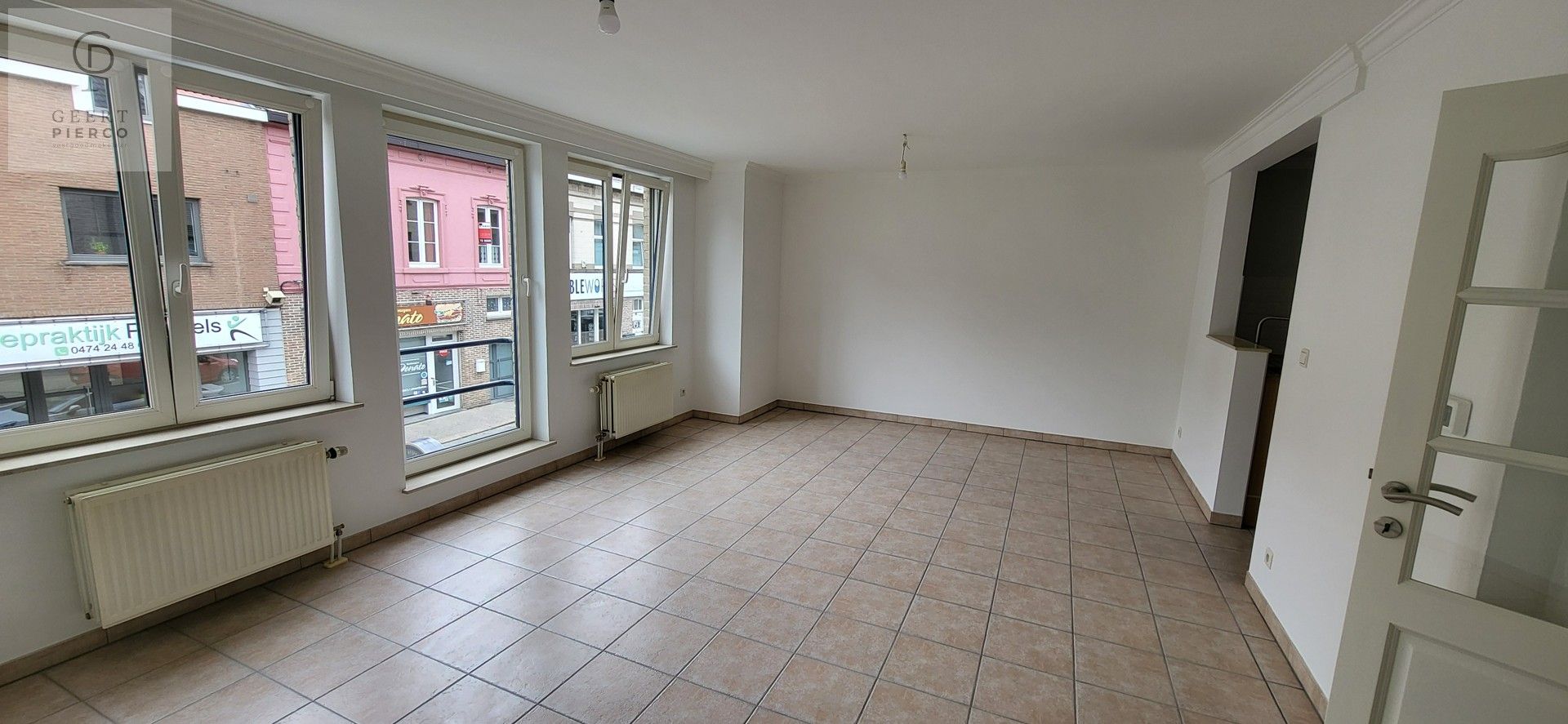 Volledig gerenoveerd stadsappartement hartje Landen foto 4