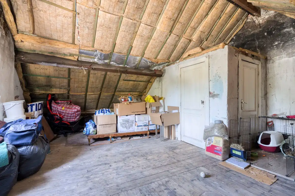 Rustig gelegen renovatiewoning met 3 slaapkamers foto 10