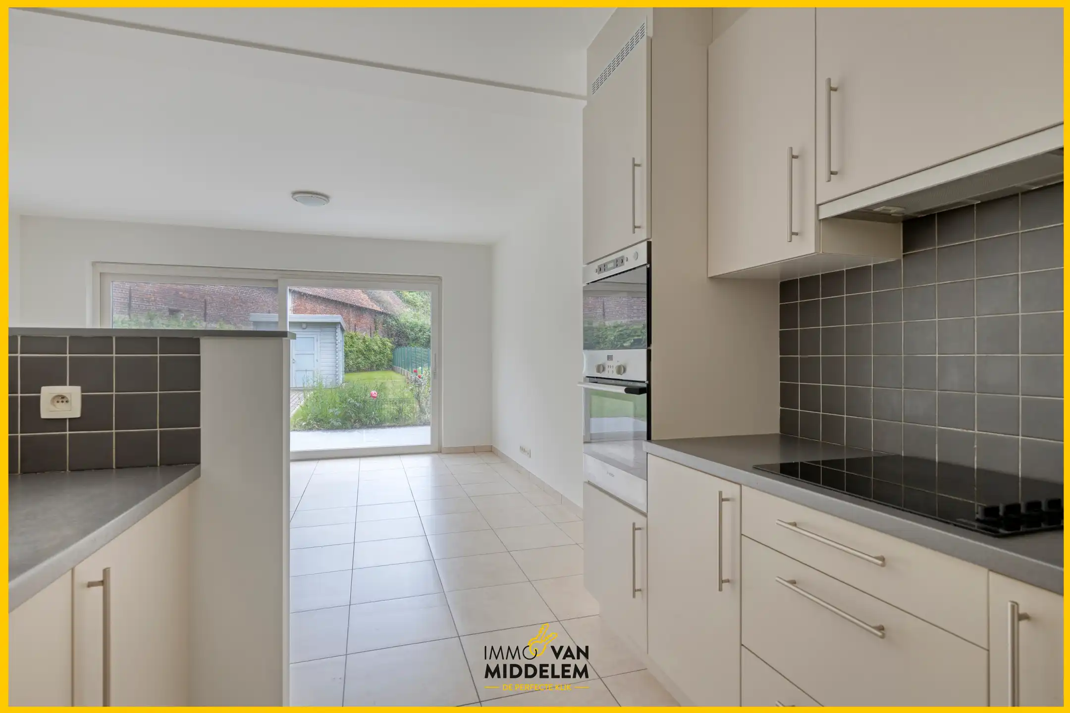 INSTAPKLARE ENERGIEZUINIGE WONING MET 3 SLPK EN GARAGE foto 7