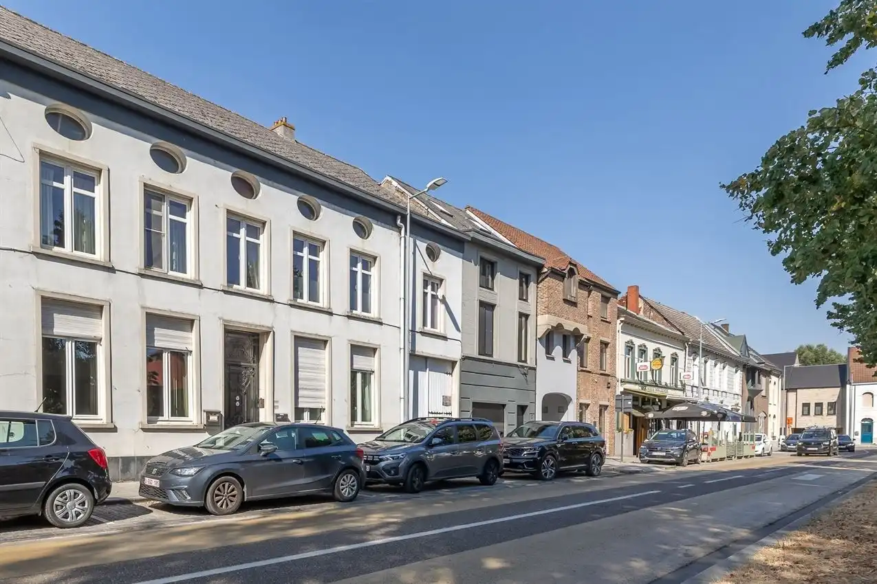 19de-eeuws burgerhuis met koetspoort, tuin en Demerzicht op 8a 41ca  foto 42