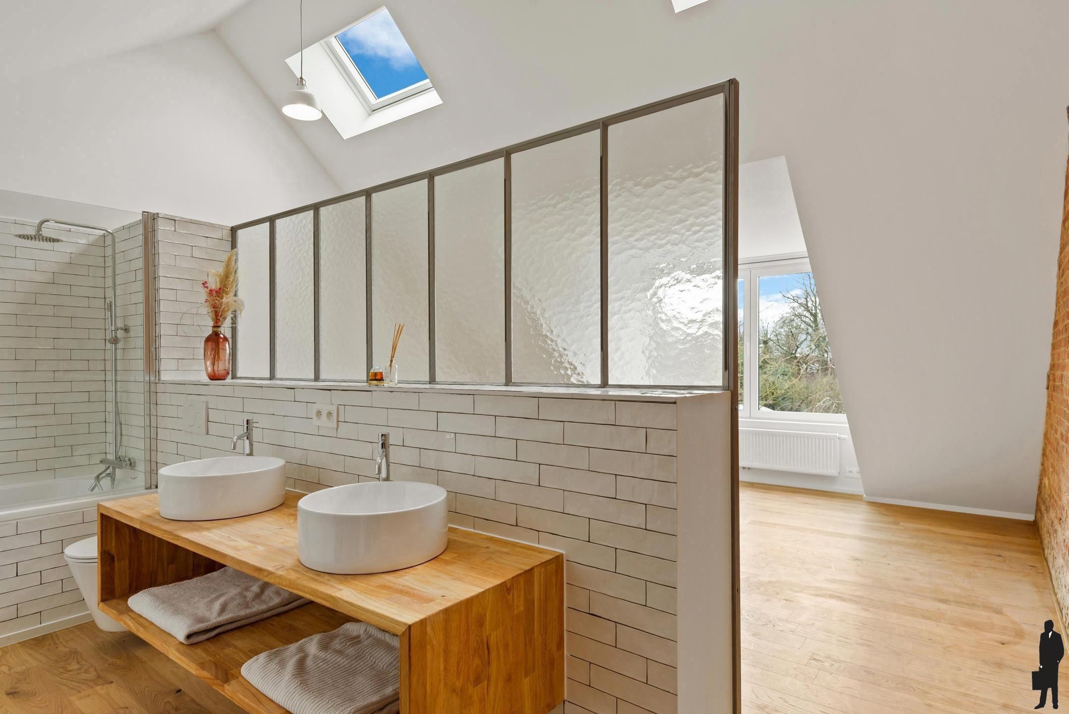 Energiezuinige woning met 3 slpks, 2 badkamers en tuin  foto 13
