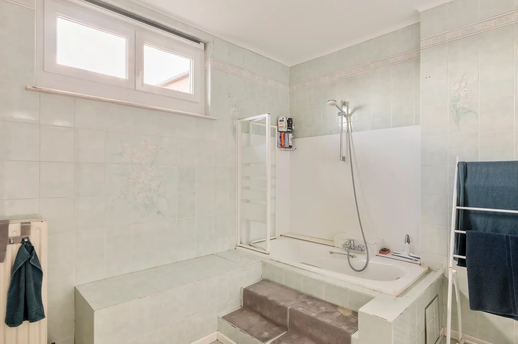 Doodlopend gelegen woning (189m²) met 4 slk’s en zuid gerichte tuin. foto 16