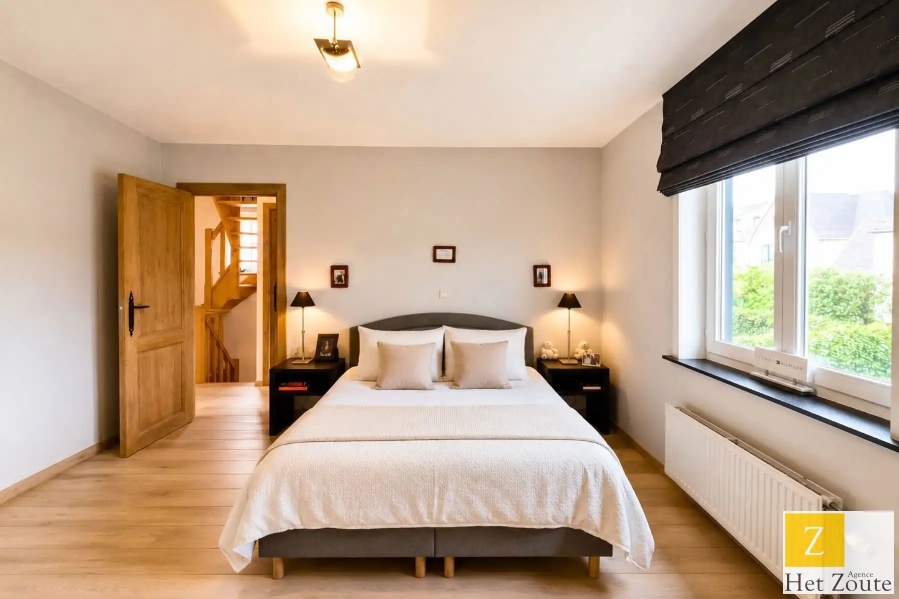 Stijlvolle halfopen woning met 4 slaapkamers foto 5